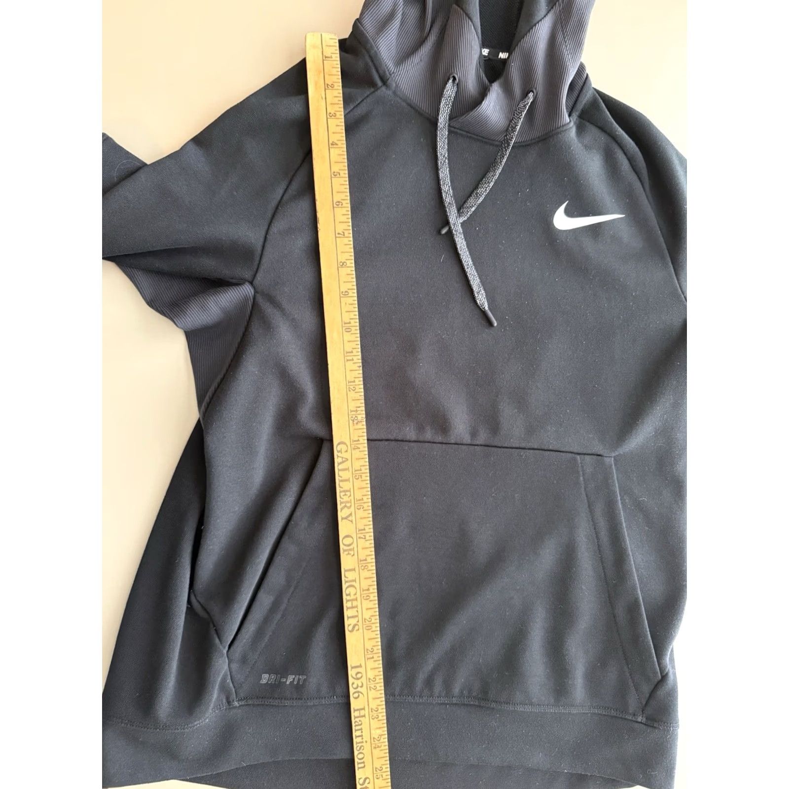 Nike Nike Hoodie Mens M Black Training Workout Gym Short Sleeved Size US M / EU 48-50 / 2 - 5 Thumbnail