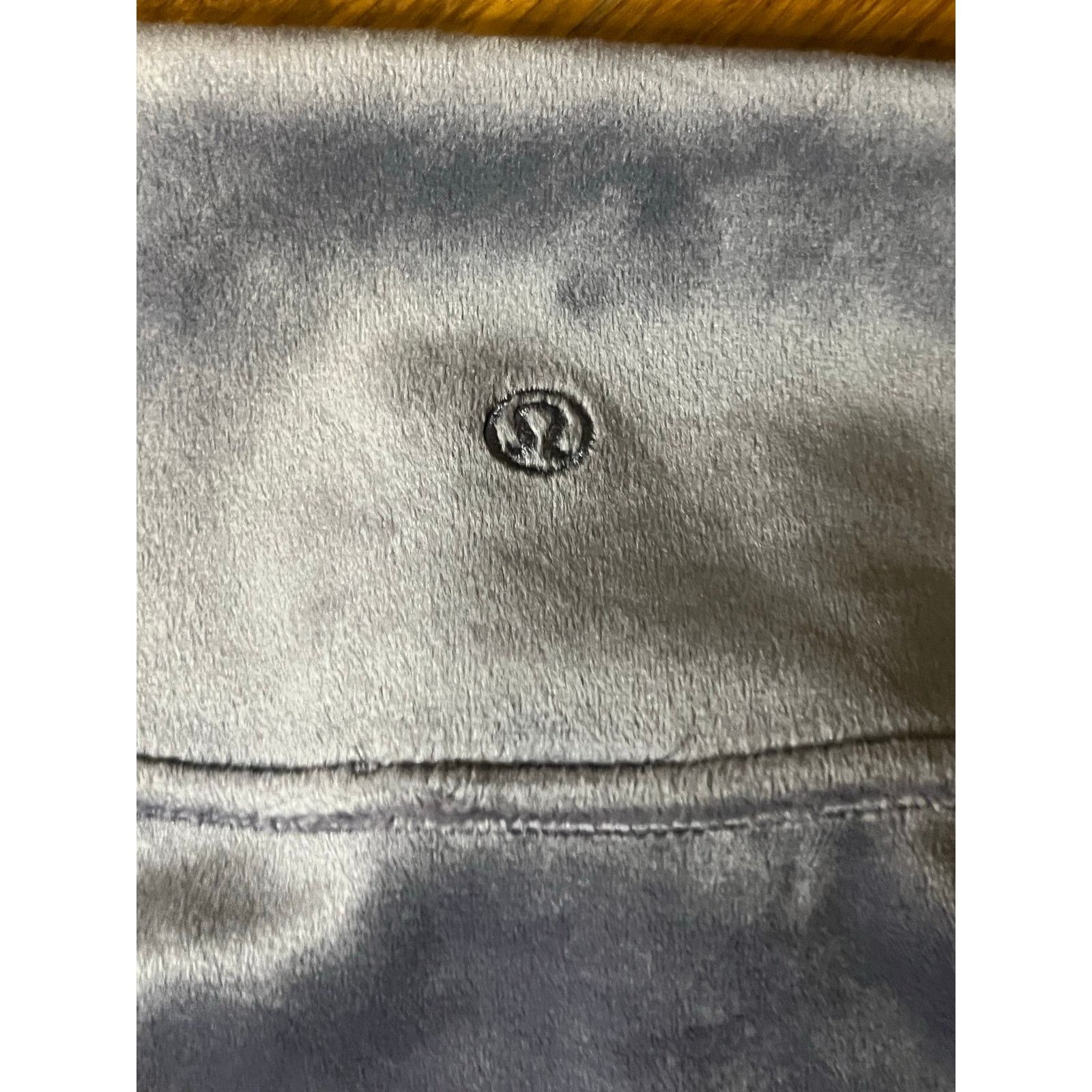 Lululemon Lululemon Scuba HR Mini Skirt Velvet Sz XL Nightfall Purple Size 32" / US 10 / IT 46 - 4 Thumbnail