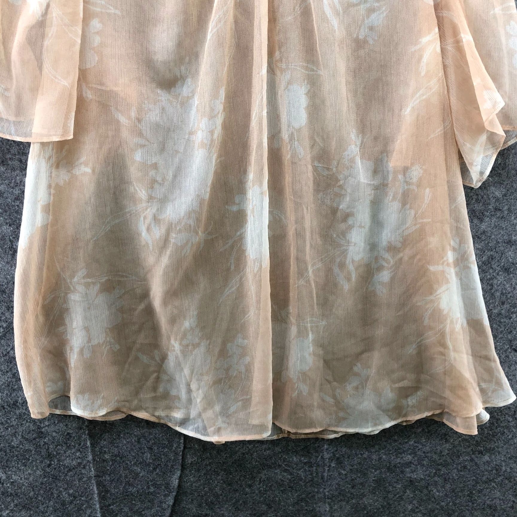 Vintage Ava & Viv Short Sleeve Blouse Womens 4X Chiffon Sheer Beige Cream Flutter Sleeve Size XXL / US 16-18 / IT 52-54 - 4 Thumbnail