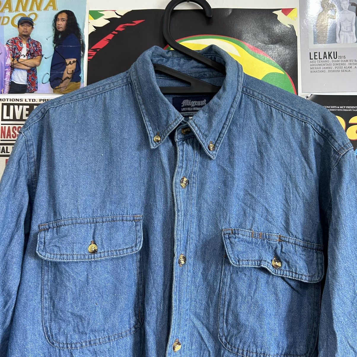 Vintage Vintage Migrant Button Down Denim Shirt Size US L / EU 52-54 / 3 - 2 Thumbnail