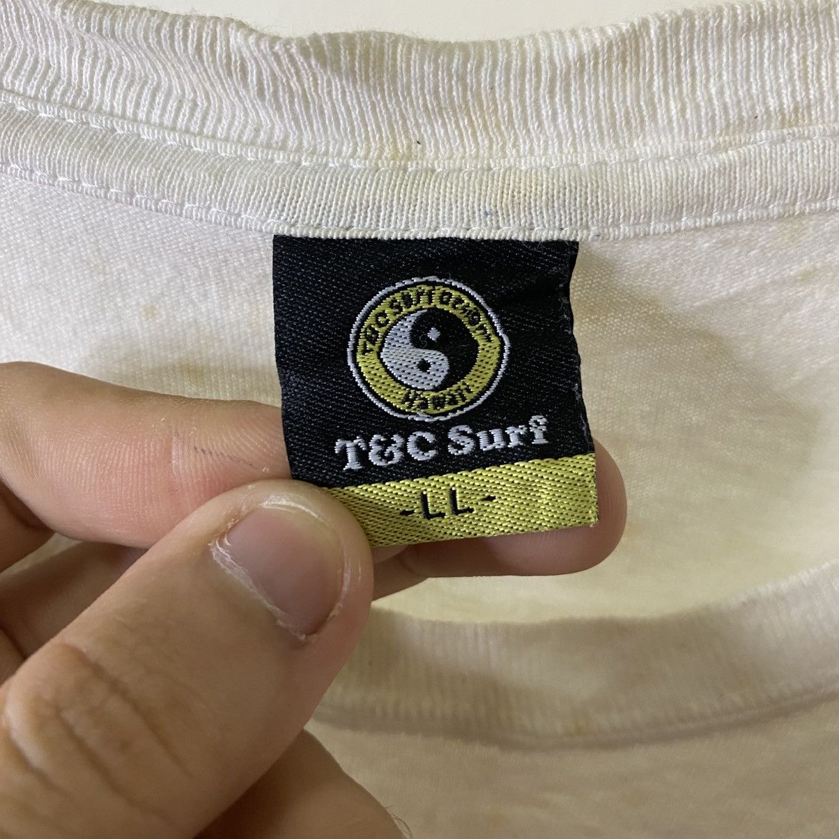 Vintage Y2K T&C Surf Design Koi Fish Back Graphic Surfing T Shirt Size US L / EU 52-54 / 3 - 3 Thumbnail