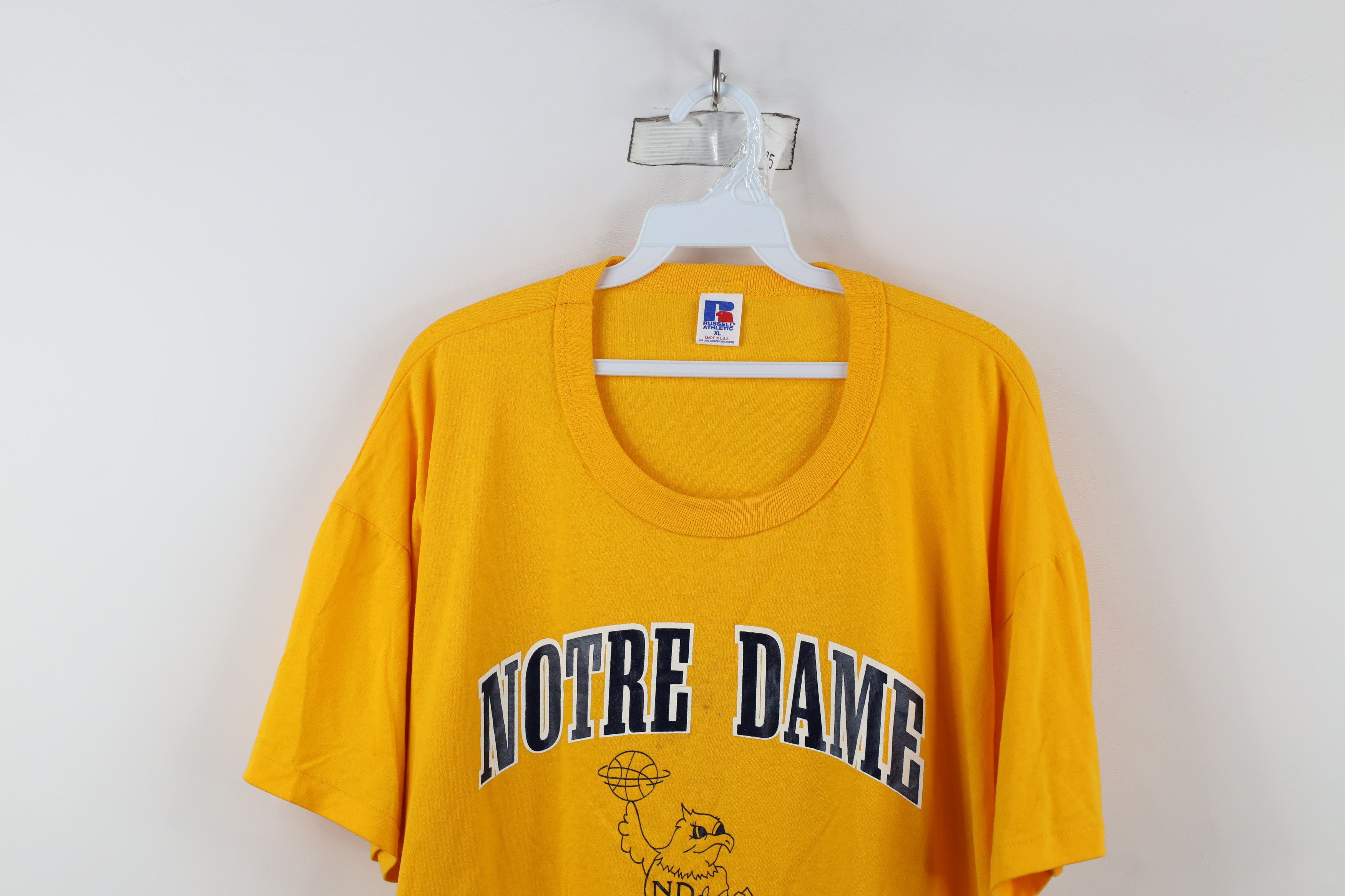 Russell Athletic × Vintage Vintage 90s Russell Athletic University Basketball T-Shirt Size US XL / EU 56 / 4 - 2 Thumbnail