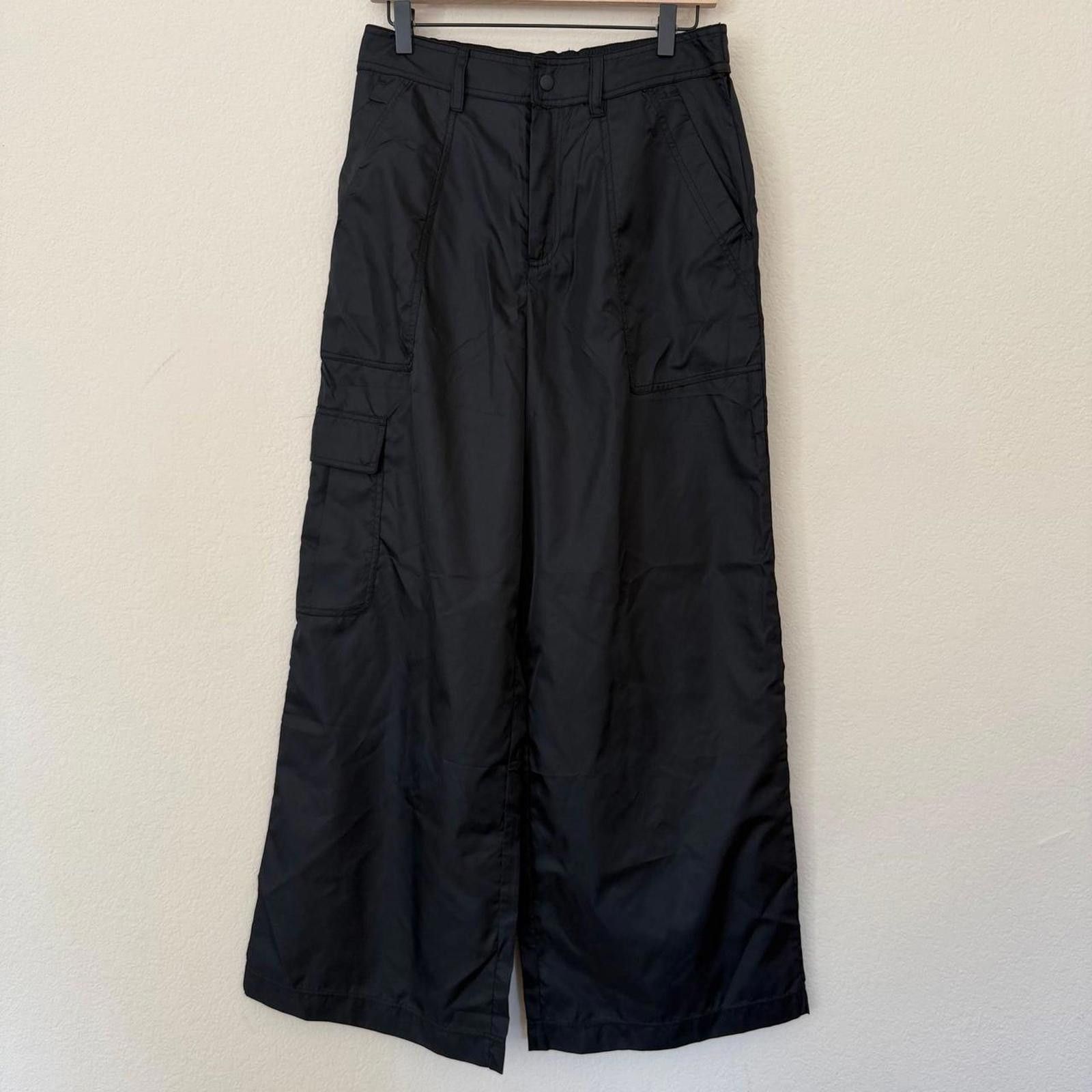 Fabletics Fabletics Pants Women's M Black Cargo Wide Leg Size 32" / US 10 / IT 46 - 1 Thumbnail