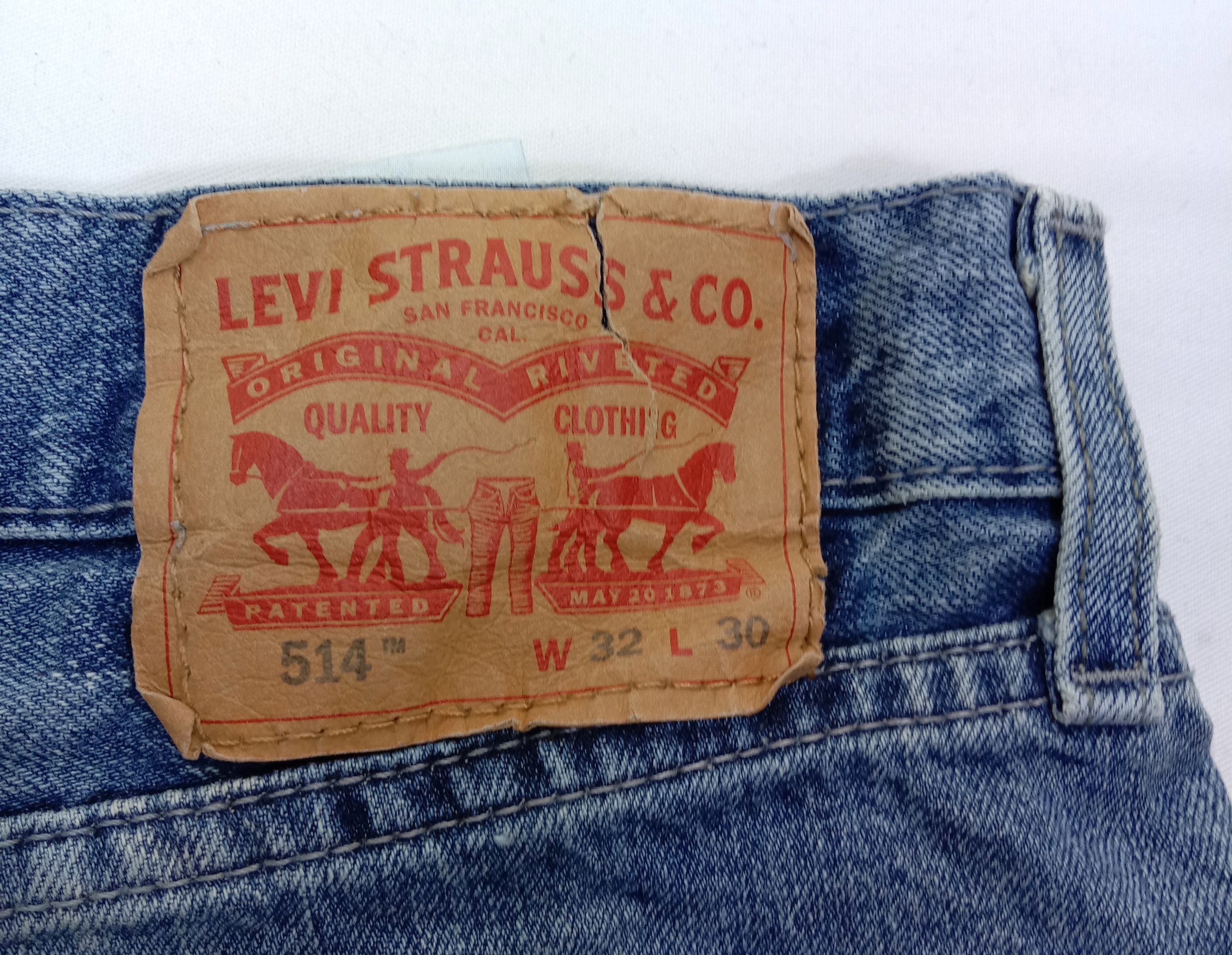 Levi's Vintage Levi's 514 Jeans Blue Wash Distressed Denim Size US 32 / EU 48 - 15 Thumbnail