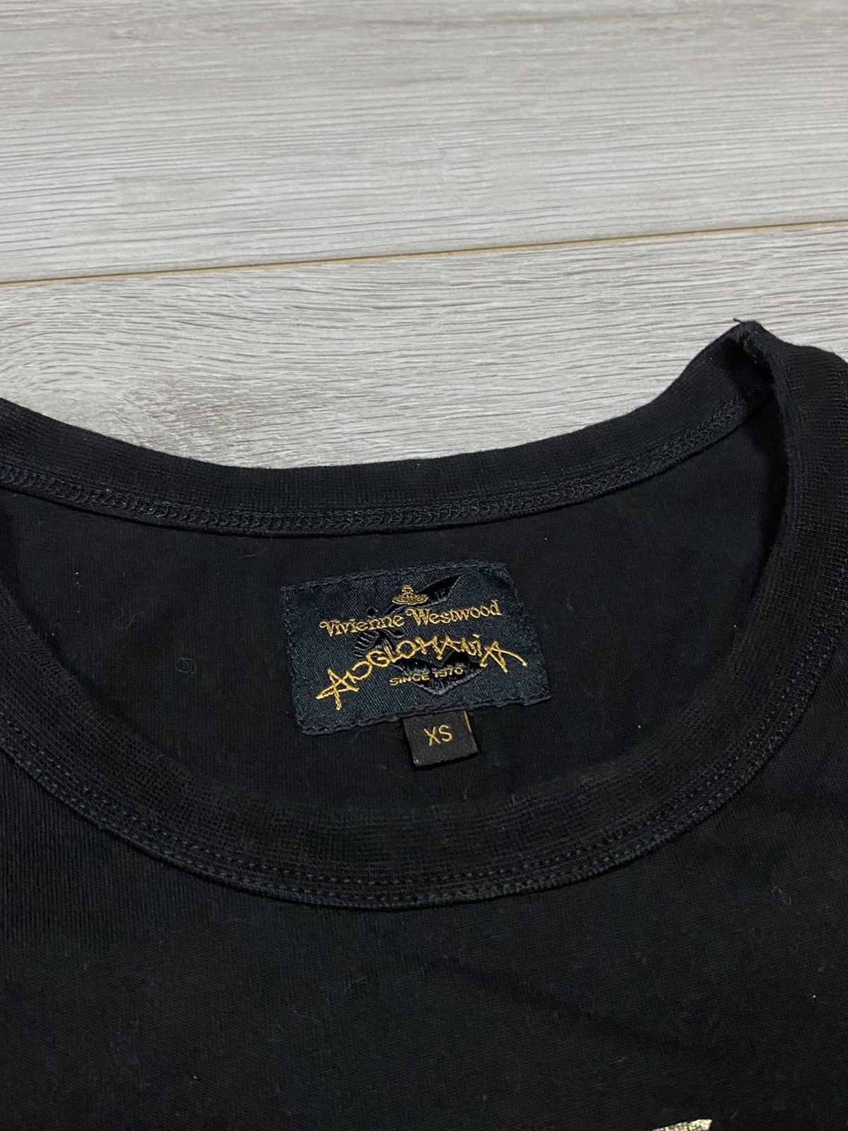 Vivienne Westwood Vivienne Westwood vintage big ORB t-shirt designer Size US S / EU 44-46 / 1 - 4 Thumbnail
