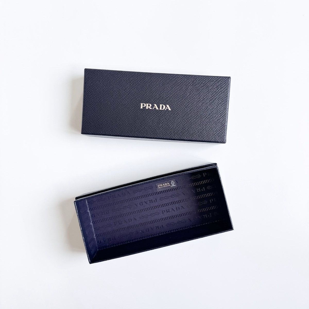 Prada Oval-Frame Sunglasses Size ONE SIZE - 15 Thumbnail