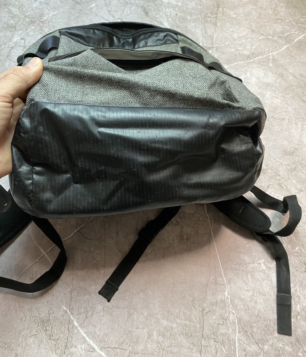 Oakley Vintage Oakley Backpack Size ONE SIZE - 5 Thumbnail