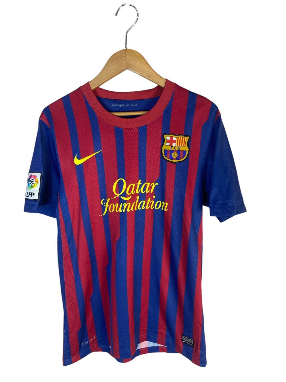 Other Barcelona fc 2011/12 jersey by nike Size US M / EU 48-50 / 2 - 1 Thumbnail