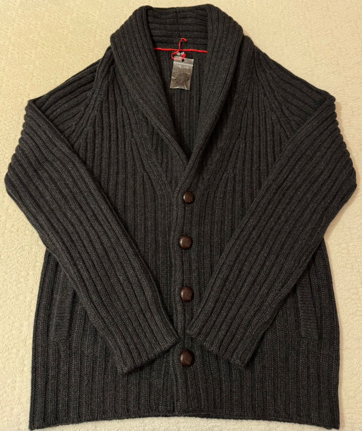 Battistoni Cardigan Battistoni, 100% cashmere Size US M / EU 48-50 / 2 - 5 Thumbnail
