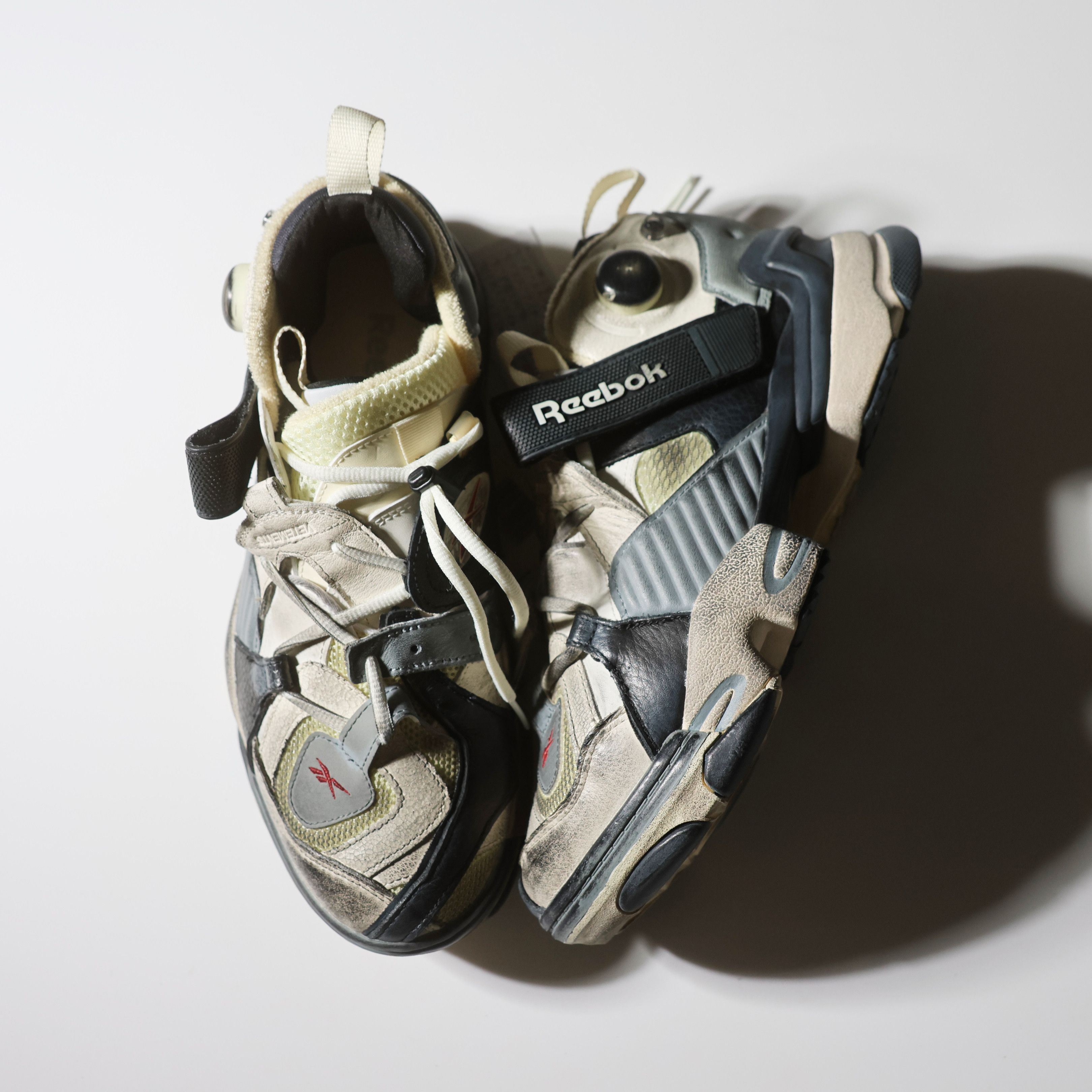Reebok × Vetements Reebok x Vetements Genetically Modified Pump Dirty Grey Size US 8.5 / EU 41-42 - 2 Thumbnail