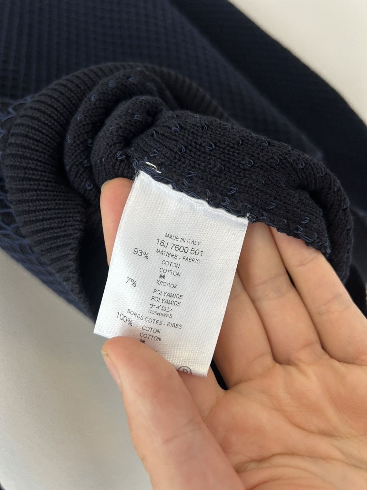 Givenchy Givenchy Textured Knit Sweater - Size L Size US L / EU 52-54 / 3 - 7 Thumbnail