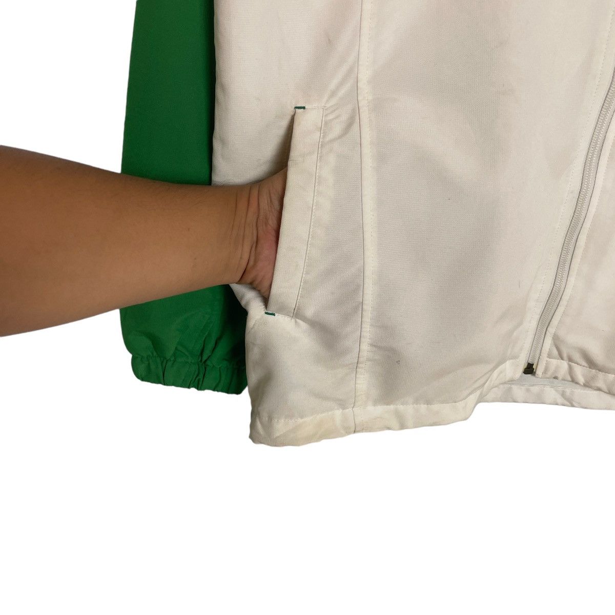 Nike 🔥LAST PRICE🔥 Nike Rare Green White Zipper Windbreaker Size US L / EU 52-54 / 3 - 7 Thumbnail