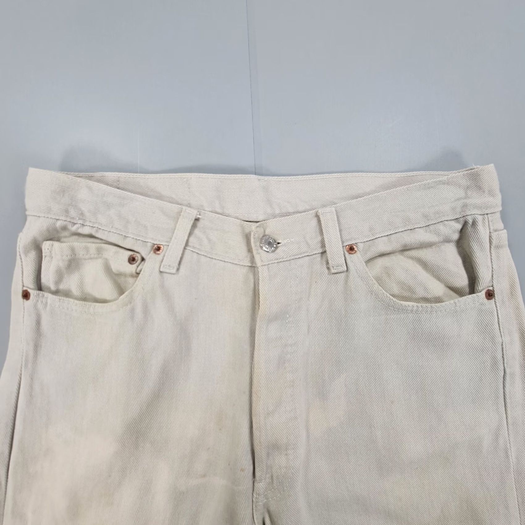 Levi's Item Specifications: Gender: Women Size US 34 / EU 50 - 2 Thumbnail