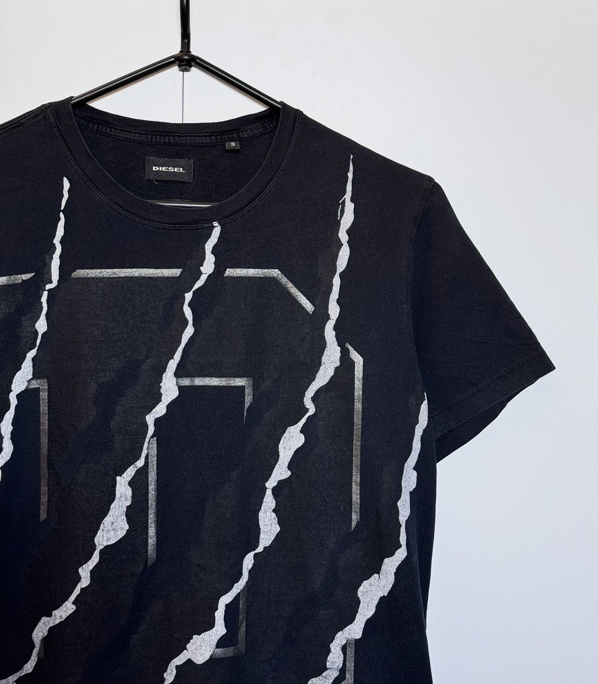 Diesel × Vintage 🔥Vintage Avantgarde y2k Diesel Tee Shirt Size US S / EU 44-46 / 1 - 3 Thumbnail
