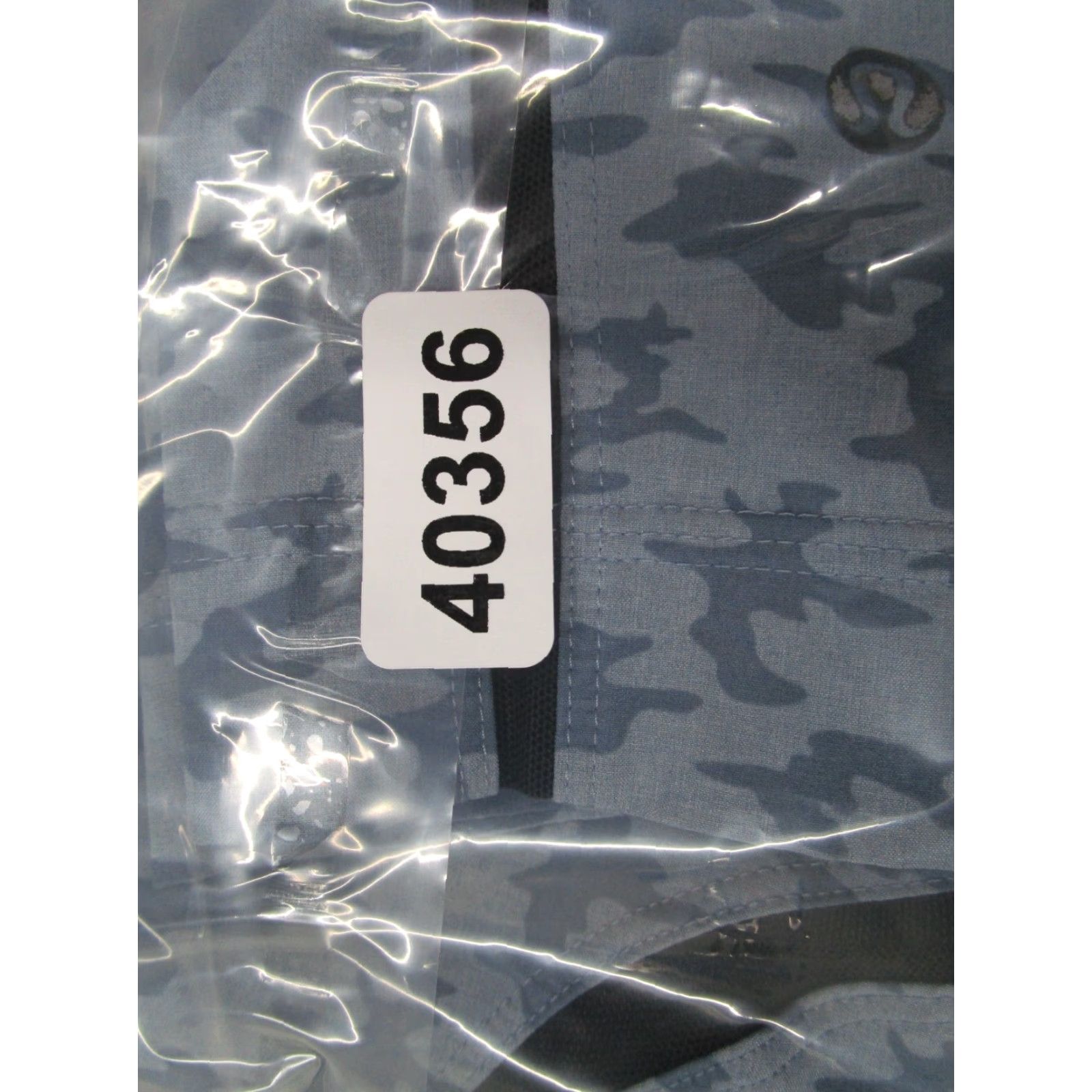 Lululemon Lululemon Shorts Mens Medium Blue Camo Linerless 10" Casual Beach Yoga Stretch Size US 31 - 8 Thumbnail