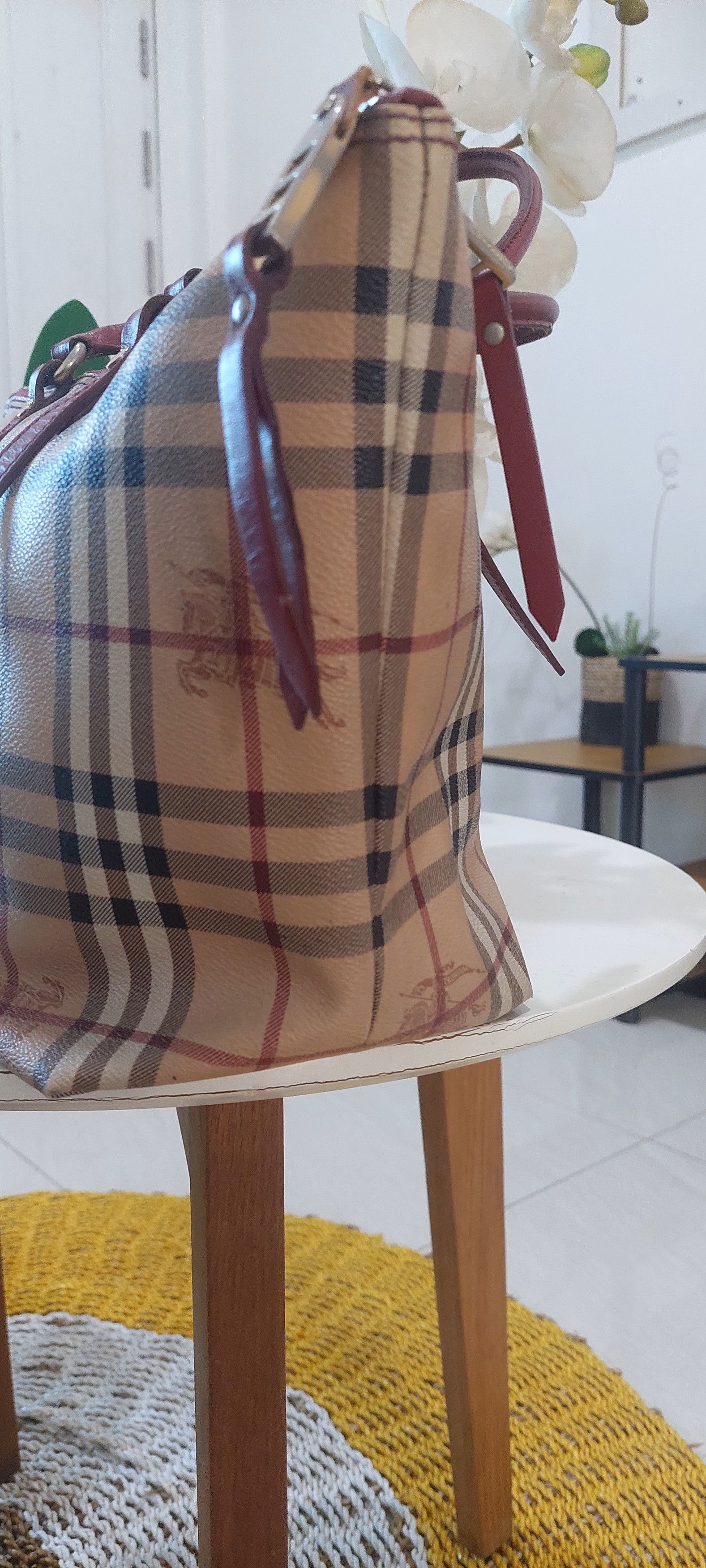 Burberry Burberry Haymarket PVC Red Size ONE SIZE - 2 Thumbnail