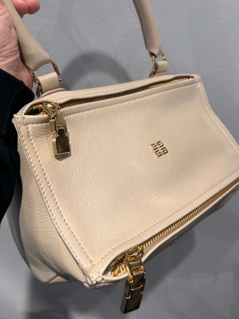 Givenchy o1srvl11e0625 Size:OS/Small Pandora Crossbody Bag in Beige Size ONE SIZE - 8 Thumbnail