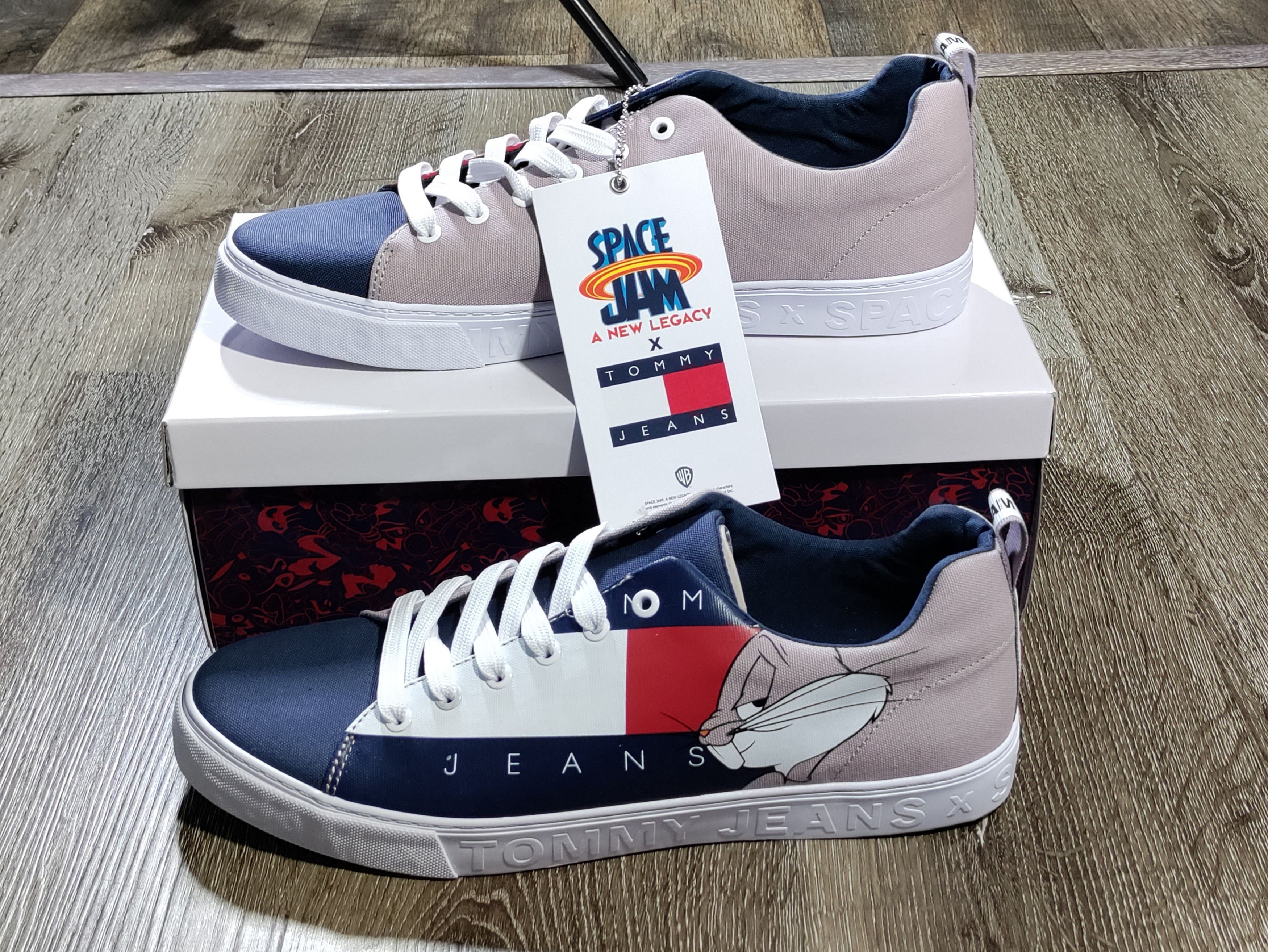 Tommy Hilfiger Tommy Hilfiger X Space Jam Sneakers Size US 12 / EU 45 - 1 Thumbnail