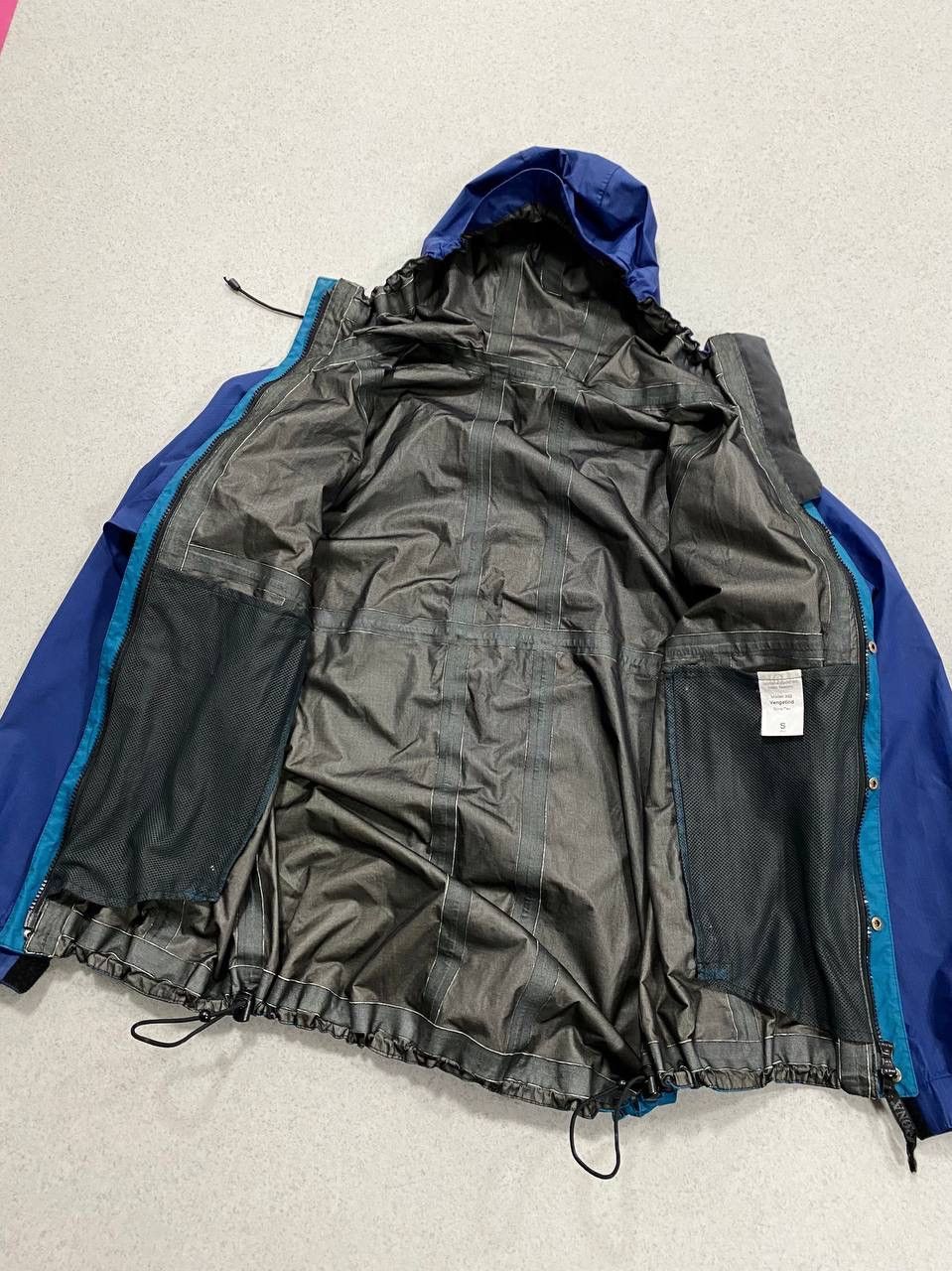 Norrona × Vintage Vintage Norrona Gore-tex 90s Rare Jacket Windbreaker Outdoor Size US M / EU 48-50 / 2 - 13 Thumbnail