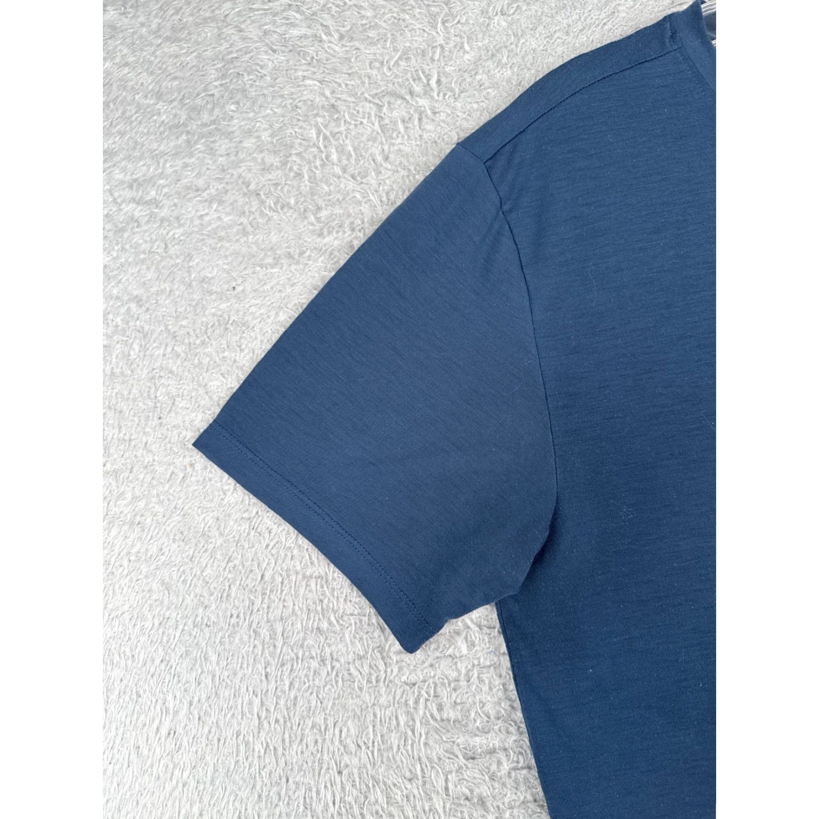 The North Face The North Face Men Shirt Small Petite Blue Short Sleeve Crew Poly Blend T-Shirt Regular Logo Jersey Polyester Blend Size US S / EU 44-46 / 1 - 3 Thumbnail