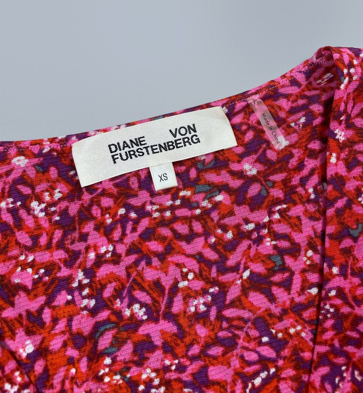 Diane von Furstenberg DIANE VON FURSTENBERG Alyssa Ruched Mini Dress Size XS Size XS / US 0-2 / IT 36-38 - 13 Thumbnail
