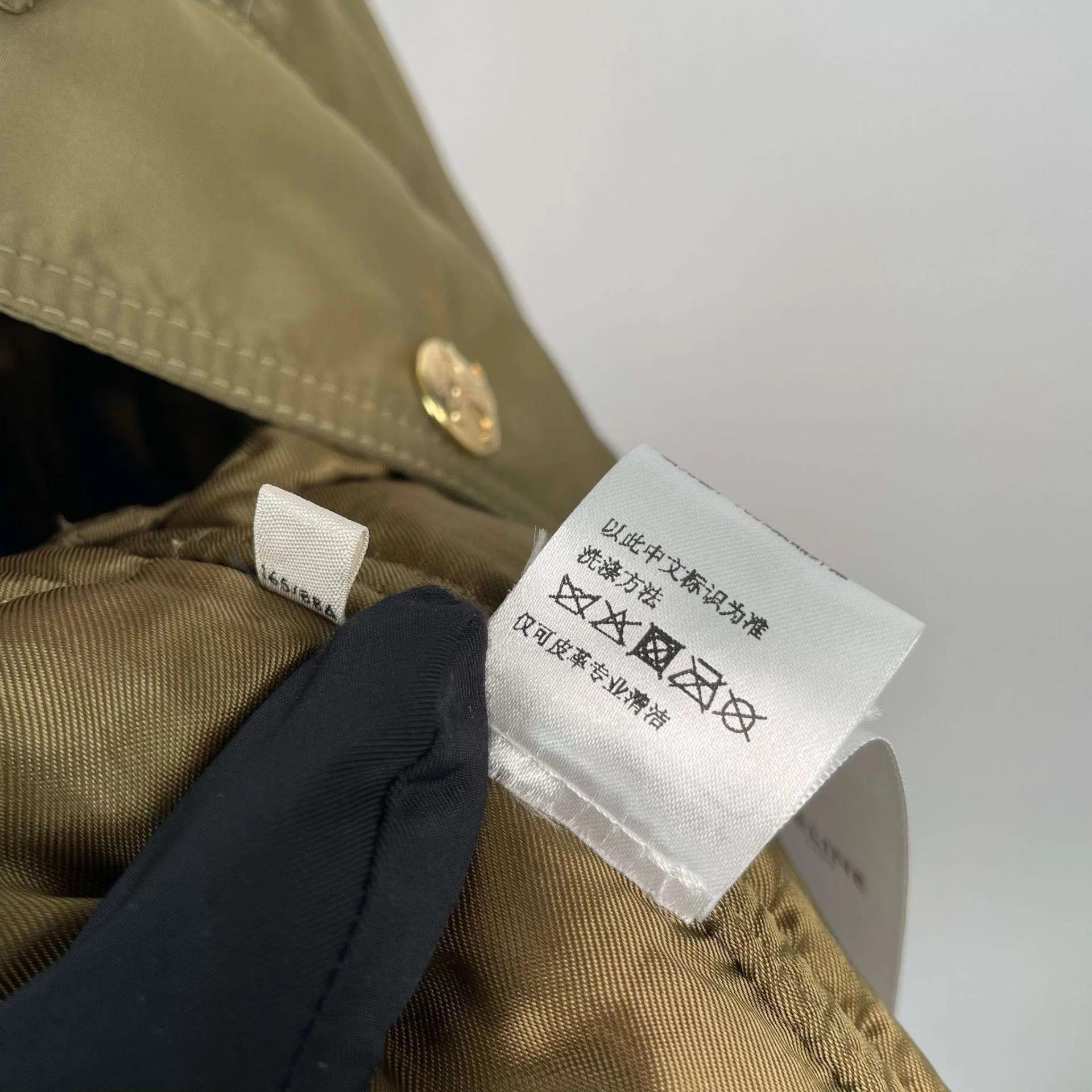 Celine Celine FW Khaki Suede Colorblock Olive Green Puffer Jacket Size US XXS / EU 40 - 8 Thumbnail