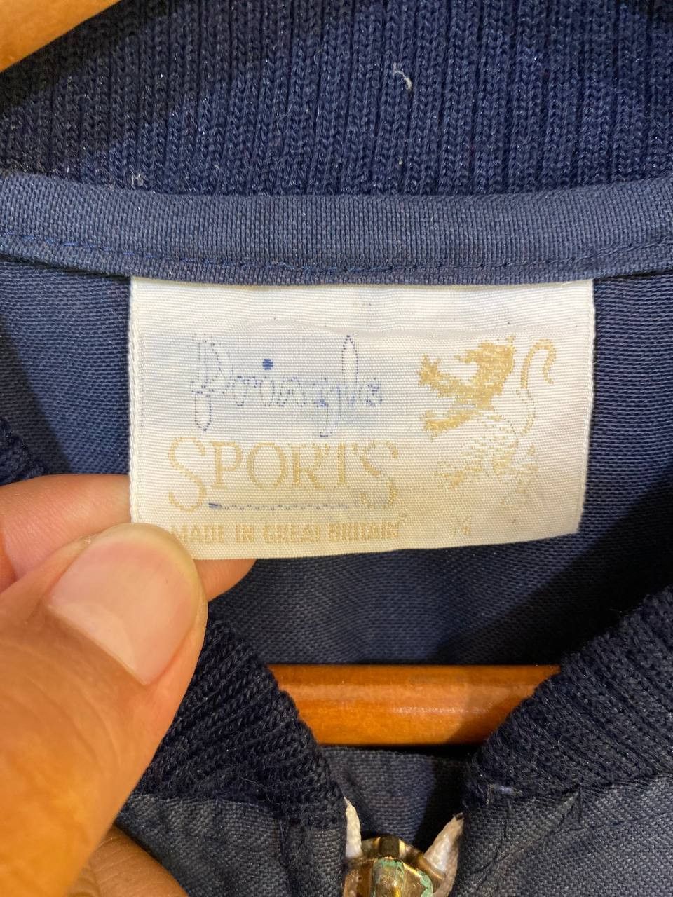 Pringle Of Scotland vintage pringles jacket embroided logo made in england Size US M / EU 48-50 / 2 - 4 Thumbnail