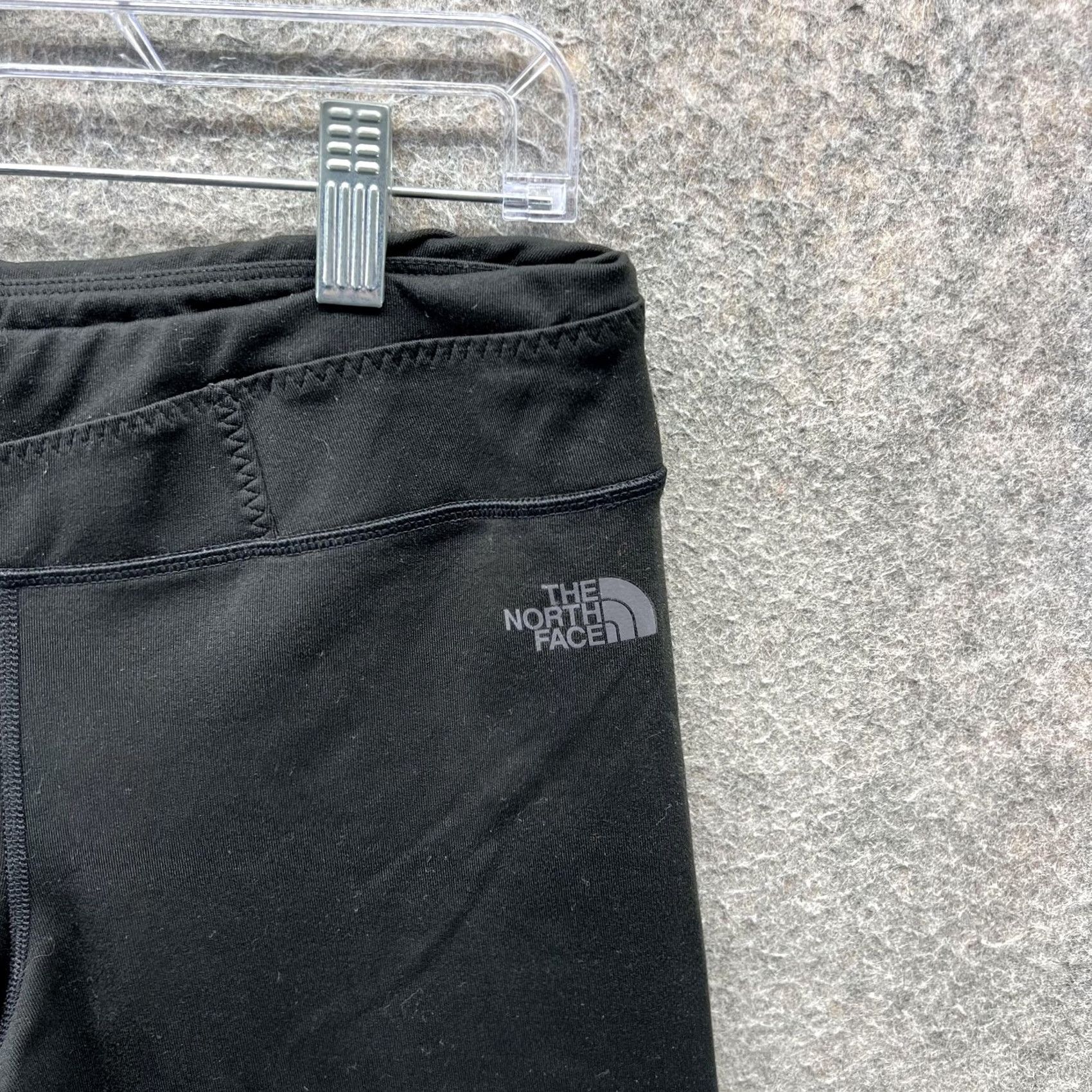 The North Face The North Face Pants Womens Medium Black Capri Cropped Leggings Yoga Activewear Size 32" / US 10 / IT 46 - 4 Thumbnail