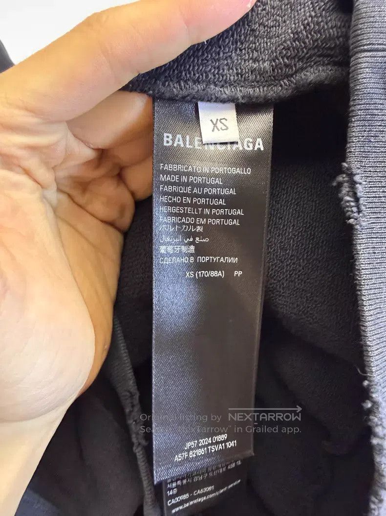 Balenciaga Balenciaga Solid Color Raglan Sleeve Hooded Zip-Up Sweater Size US XS / EU 42 / 0 - 5 Thumbnail