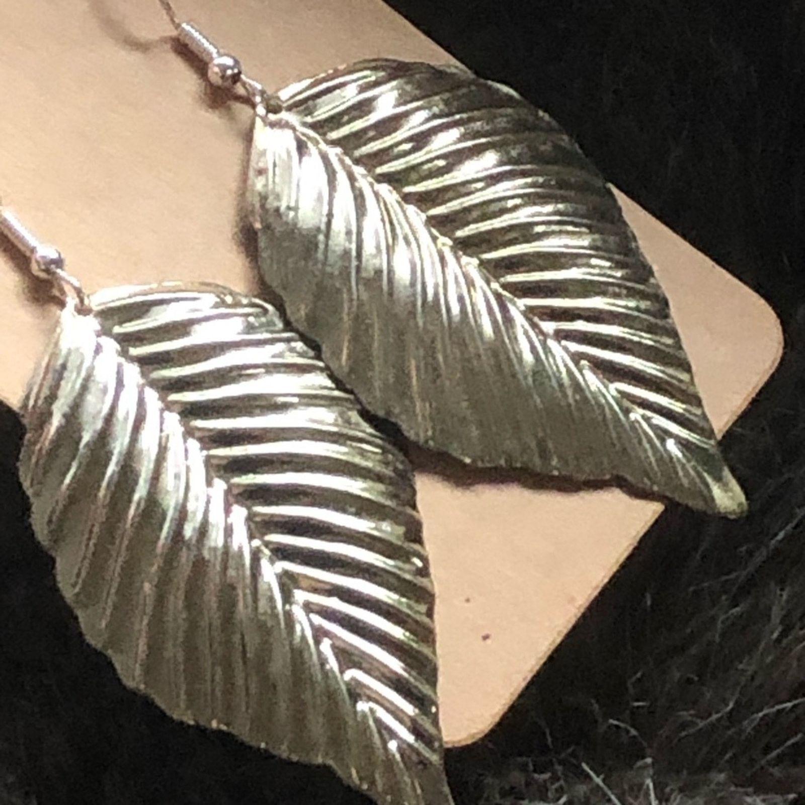 Jewelry Hand crafted leaf disc silver dangle earrings Size ONE SIZE - 2 Thumbnail