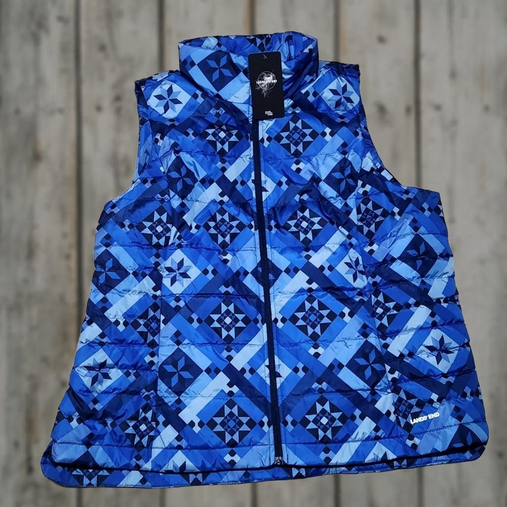 Lands' End Lands' End Womens Vest Puffer Down Zip Up Geometric Blue 1X Sleeveless Mid-Length Insulated Puffer Jacket Fall Winter Casual Mens Womens Girls Boys Size XL / US 12-14 / IT 48-50 - 1 Thumbnail