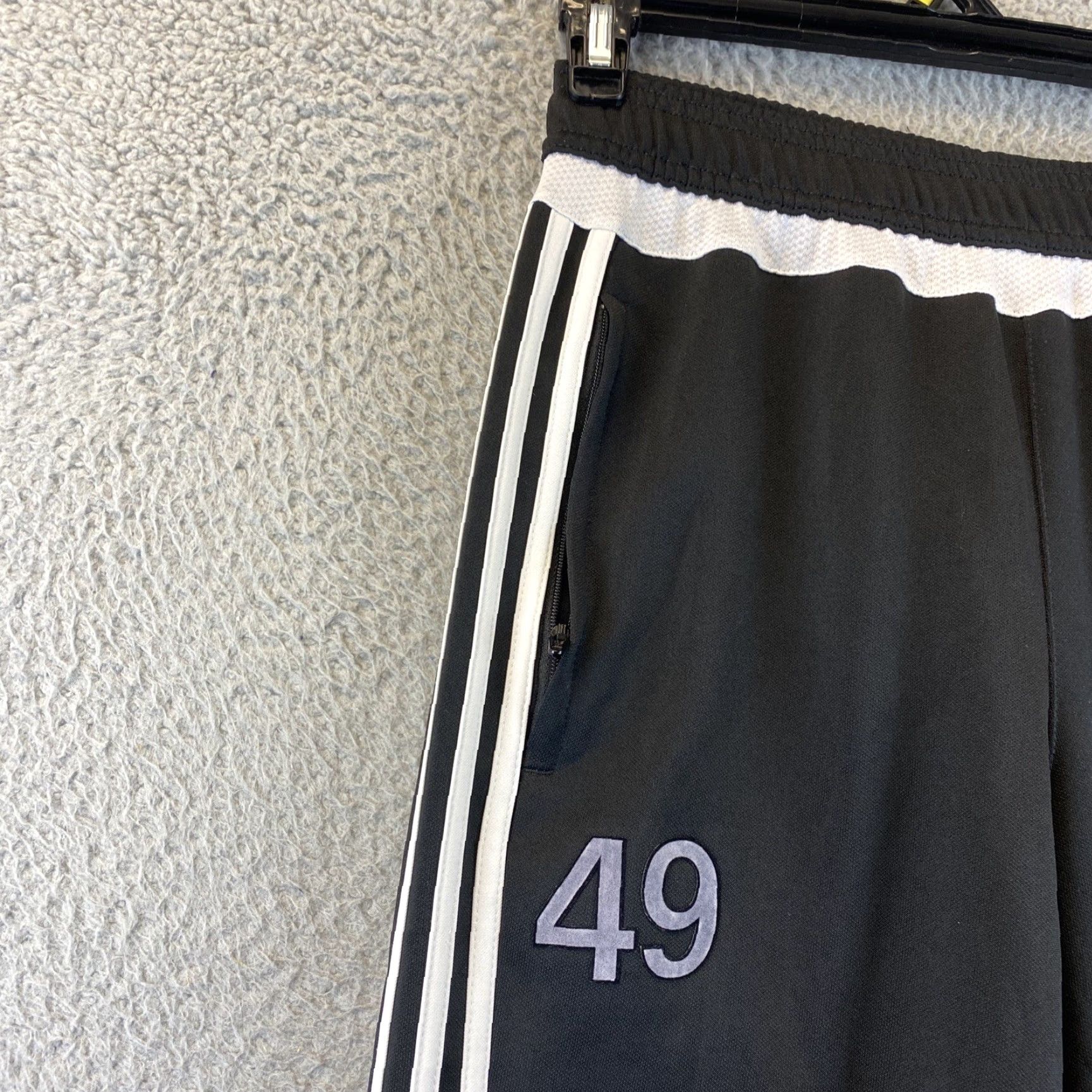 Adidas Adidas Climacool Womens Black w/ White Athletic Pants Ankle Zip Small 84-71 /79-34? Size 28" / US 6 / IT 42 - 6 Thumbnail