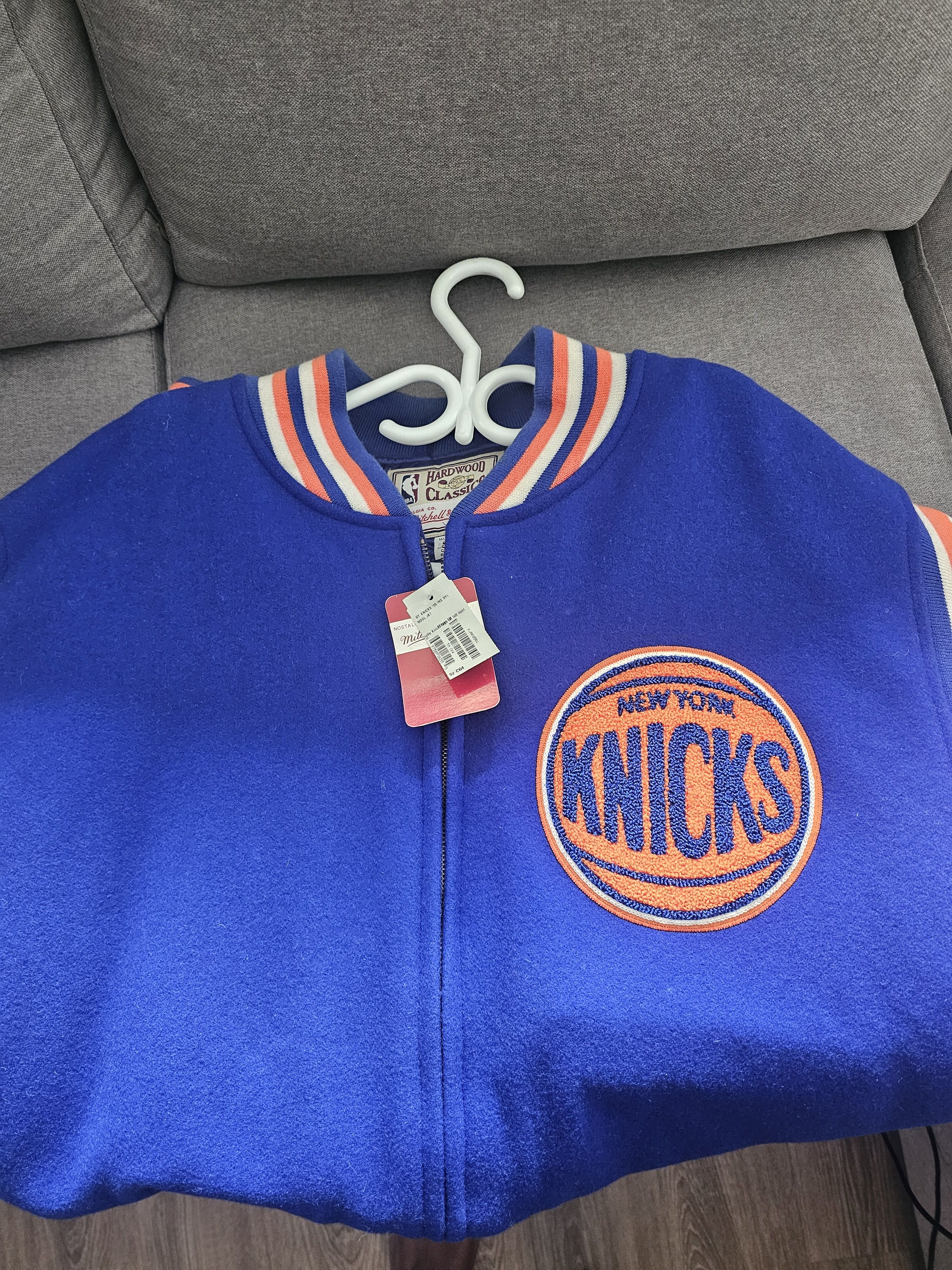 Mitchell & Ness New York Knicks Hardwood Classics Jacket Size US XXL / EU 58 / 5 - 3 Thumbnail