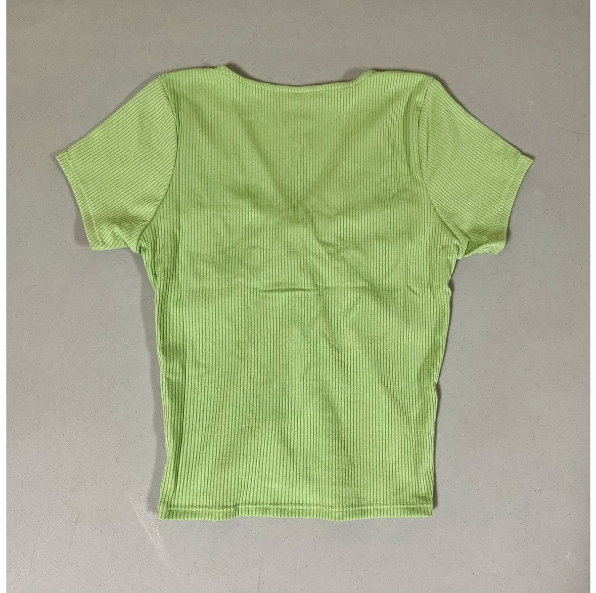 Rsq RSQ Green Solid V-Neck O-Ring Tee T-Shirt Top Blouse Size M💚 Size M / US 6-8 / IT 42-44 - 3 Thumbnail