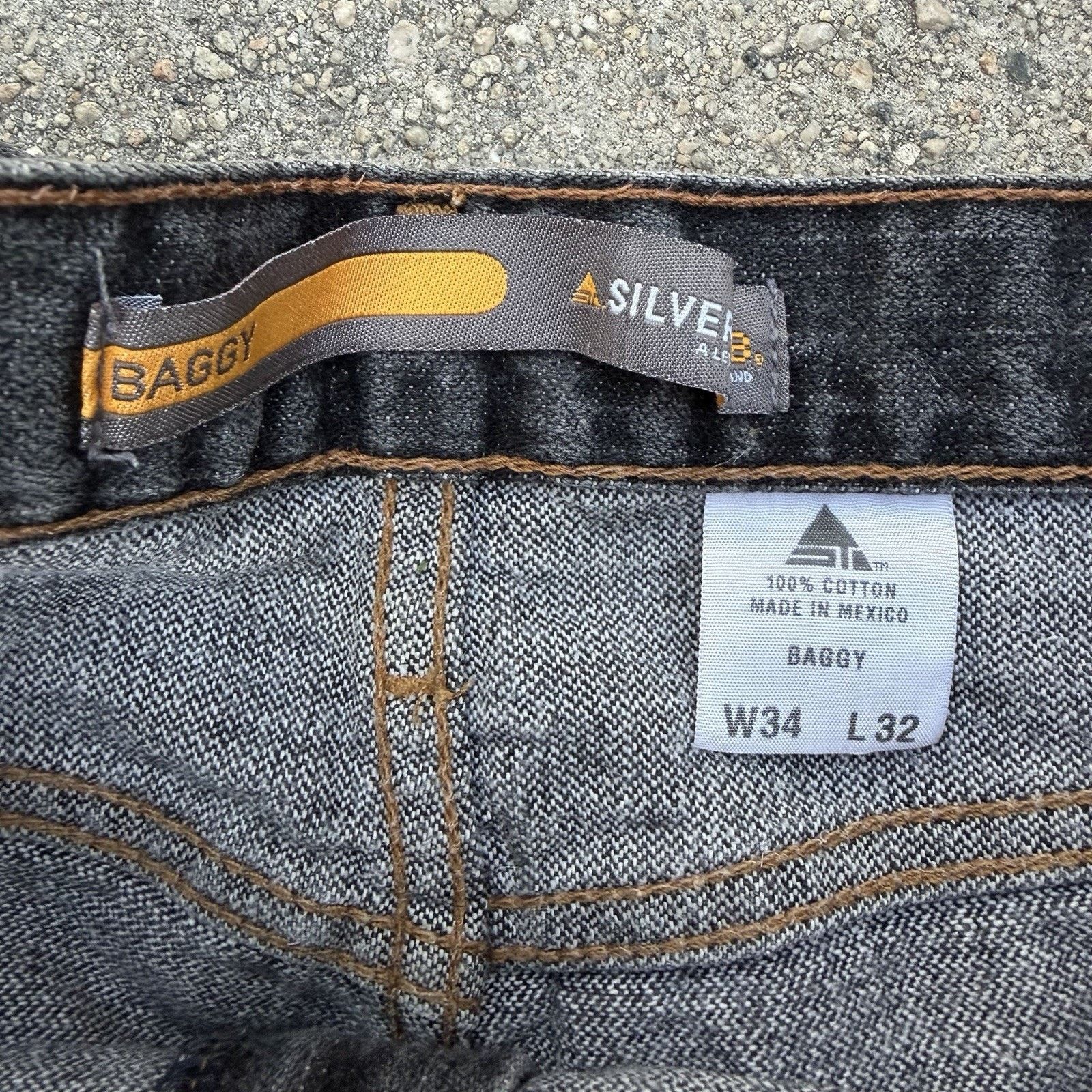 Levi's × Vintage Vintage Y2K Levi’s Silvertab Black Baggy Denim Jeans 34x32 Size US 34 / EU 50 - 7 Thumbnail