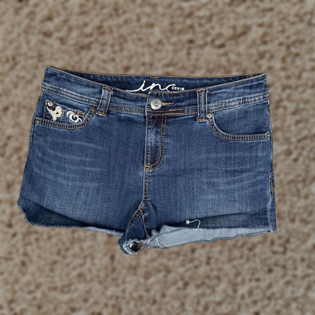 Vintage INC International Concepts Shorts Womens 6 Blue Denim Cutoff Embroidered Pockets Size 28" / US 6 / IT 42 - 1 Thumbnail