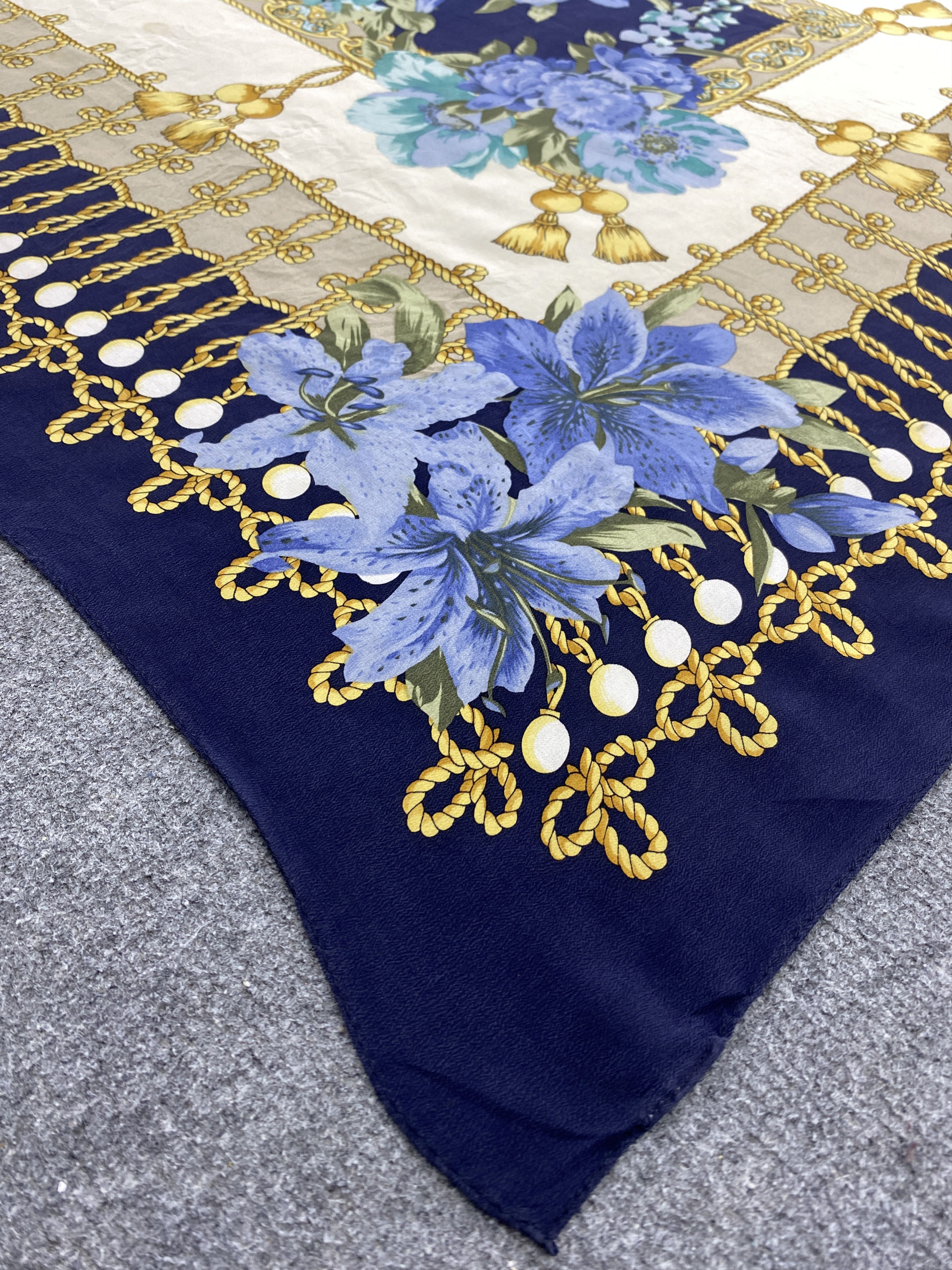 Japanese Brand Vintage Japanese Brand Silk Scarf SN0129 Size ONE SIZE - 4 Thumbnail