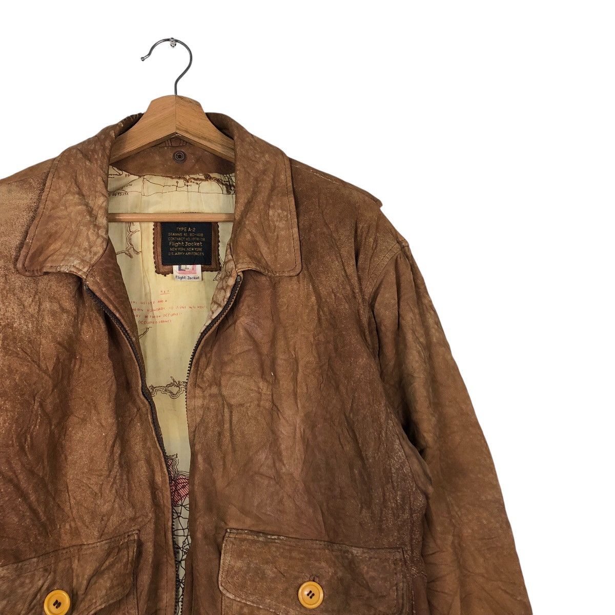 Vintage Vintage Military Type A-2 Flight Jacket Genuine Leather Usa Size US L / EU 52-54 / 3 - 7 Thumbnail