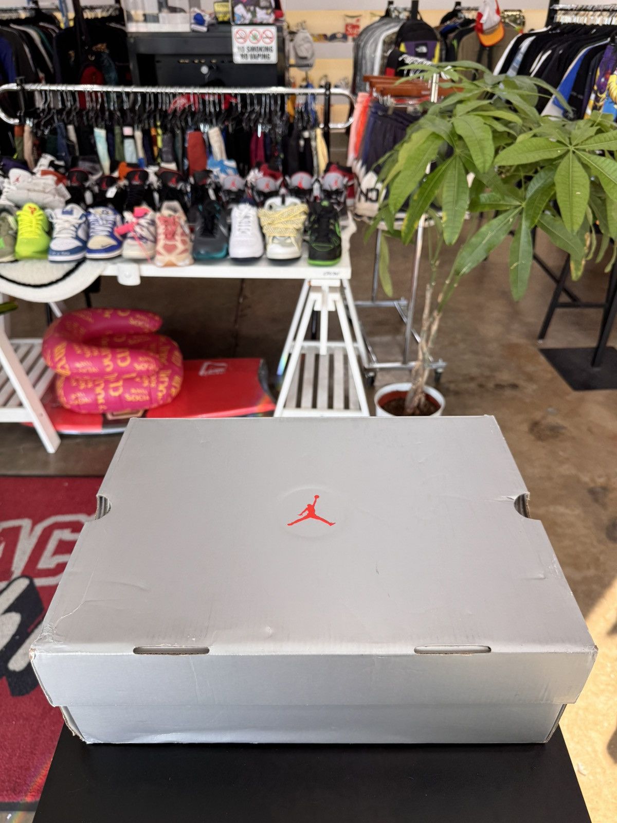 Jordan Brand Air Jordan 13 Playoffs Size 13 (2023) Size US 13 / EU 46 - 13 Thumbnail