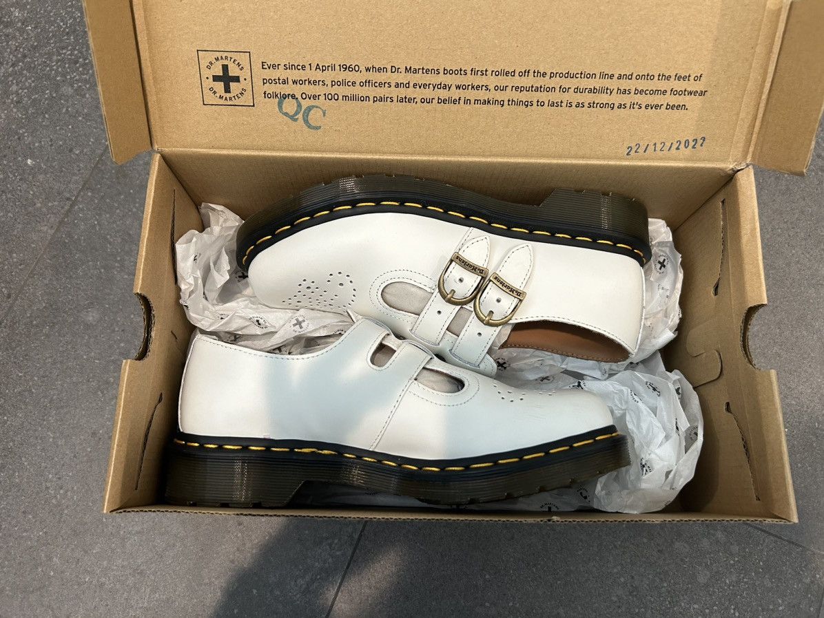 Dr. Martens Dr. Martens Mary Jane Size US 7 / IT 37 - 3 Thumbnail