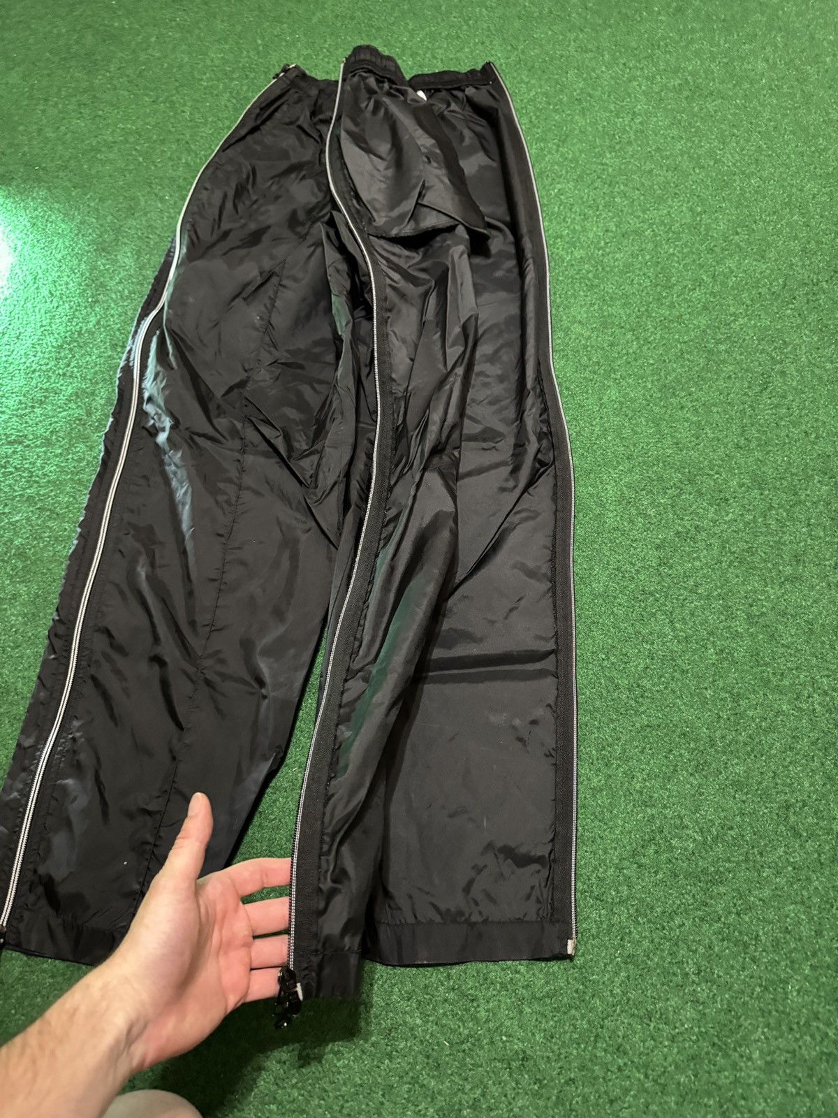 Nike Nike Nylon Jogger Vintage 90s 24x30 Drawstring L Sweatpants Size 24" / US 00 / IT 34 - 5 Thumbnail