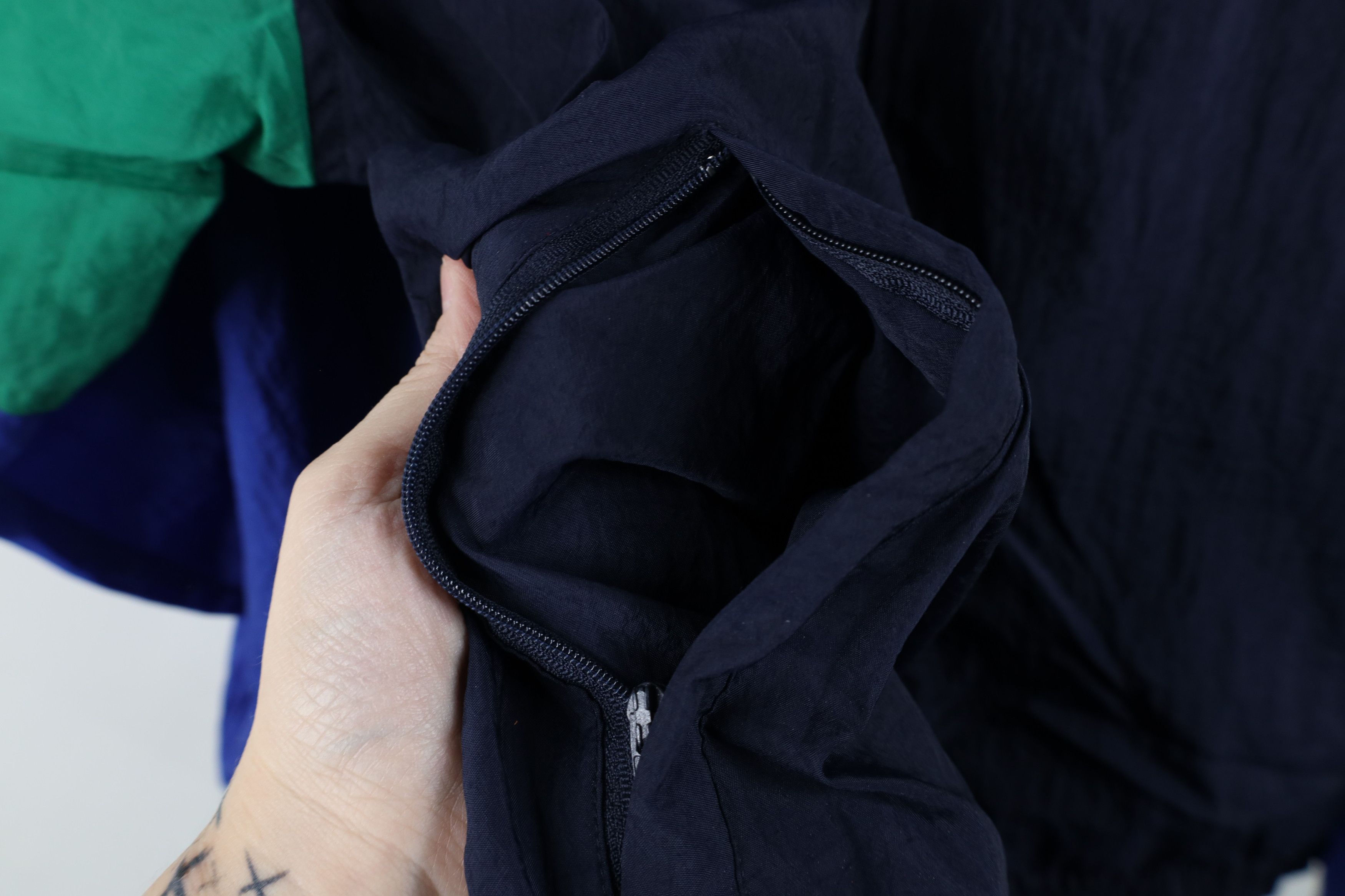 Vintage Vintage 90s Streetwear Lined Full Zip Windbreaker Jacket Size US XL / EU 56 / 4 - 6 Thumbnail