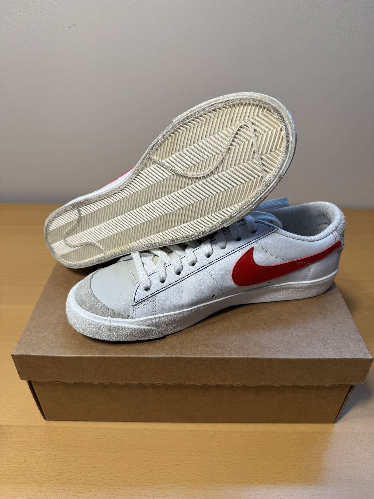 Nike BLAZER LOW '77 PREMIUM Size US 10 / EU 43 - 5 Thumbnail