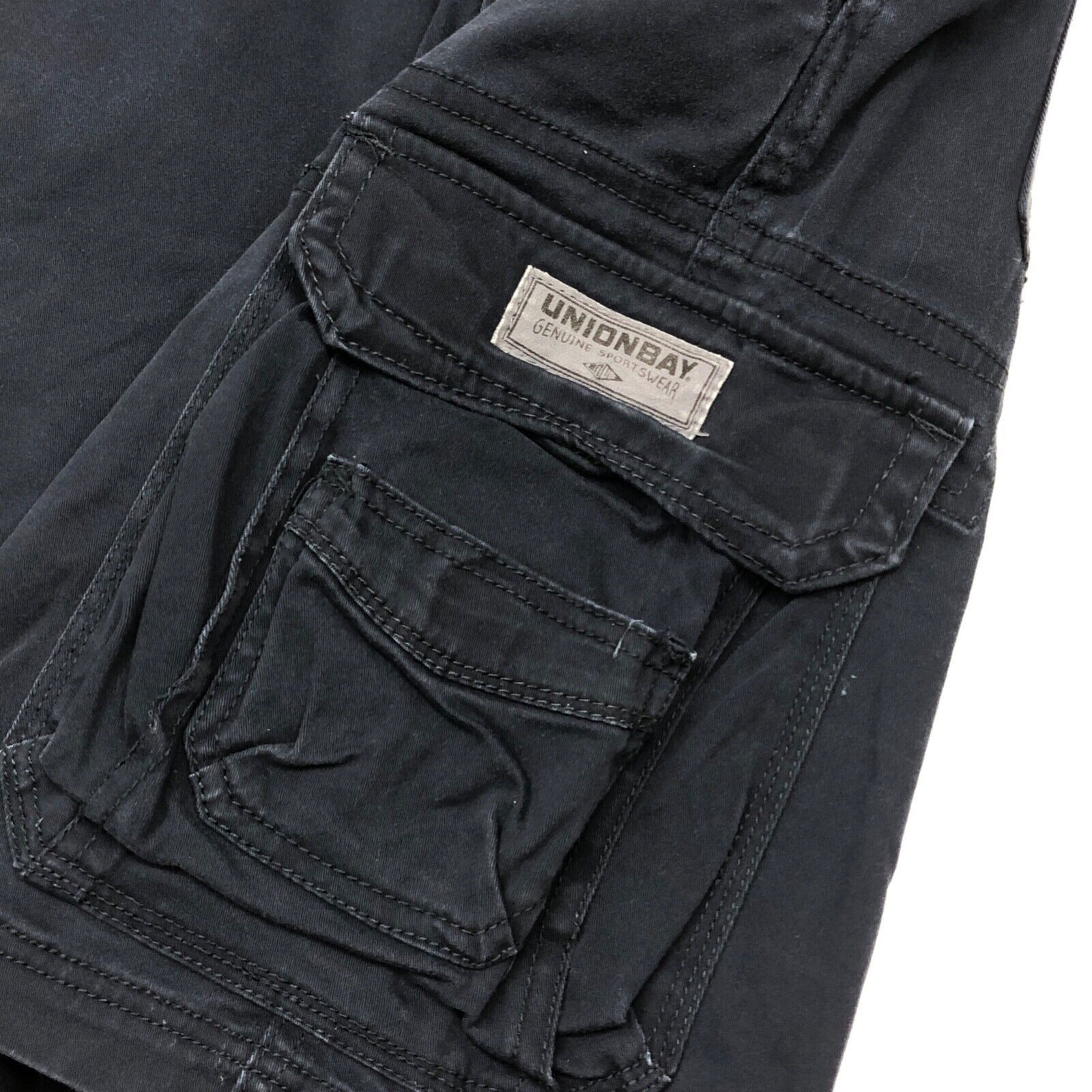 UNIONBAY × Vintage Vintage Y2K Unionbay Black Cargo Pants Shorts Size 34 B3 Size US 34 / EU 50 - 2 Thumbnail