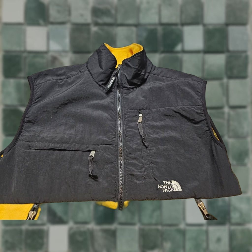 The North Face VINTAGE The North Face Denali Vest Mens Large Yellow Fleece Vest 90s Denali Yellow Vest Mens Large Size US L / EU 52-54 / 3 - 1 Thumbnail