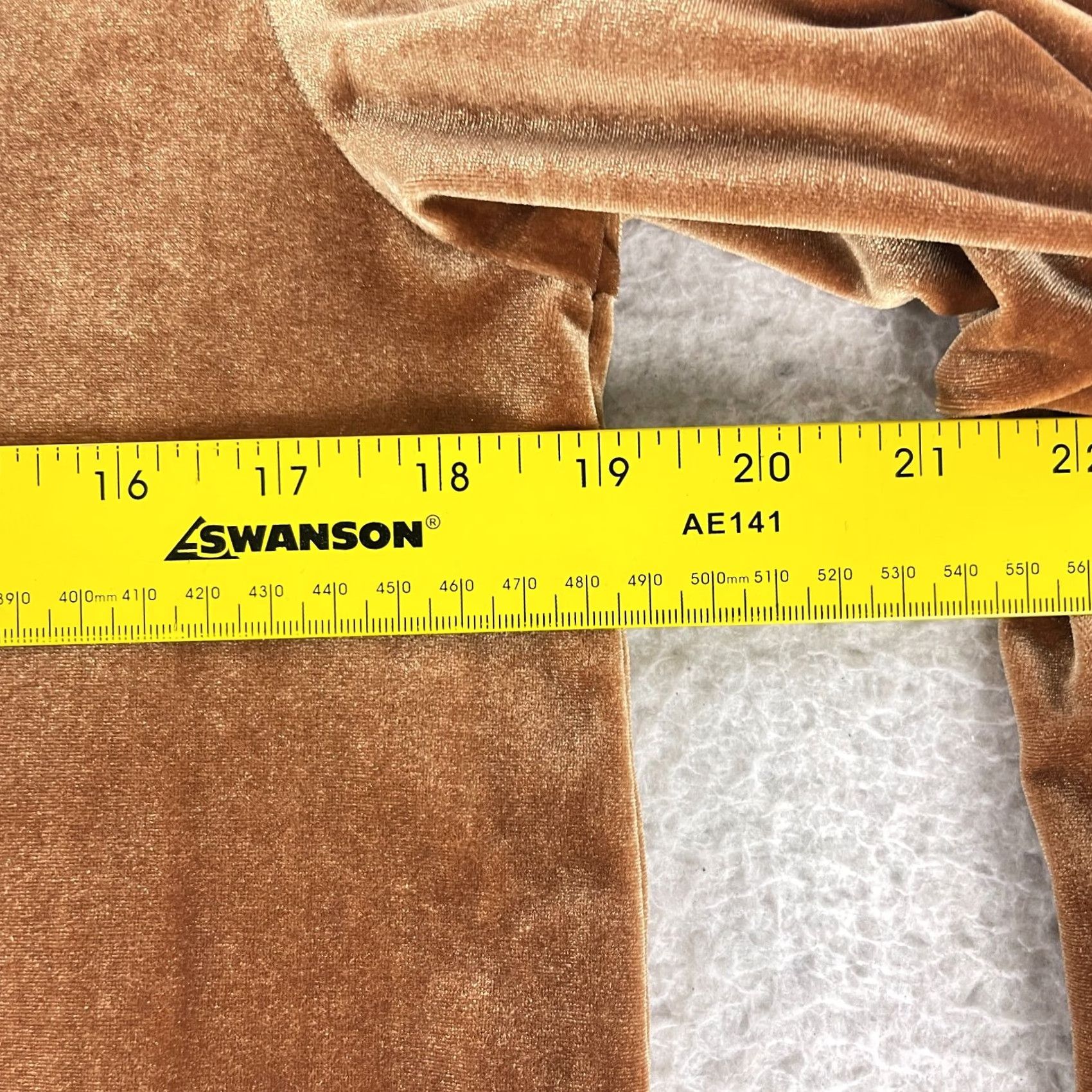 Madewell Madewell Velvet Balloon Sleeve Dress Womens Small Gold V-Neck Pullover Comfy Size S / US 4 / IT 40 - 6 Thumbnail