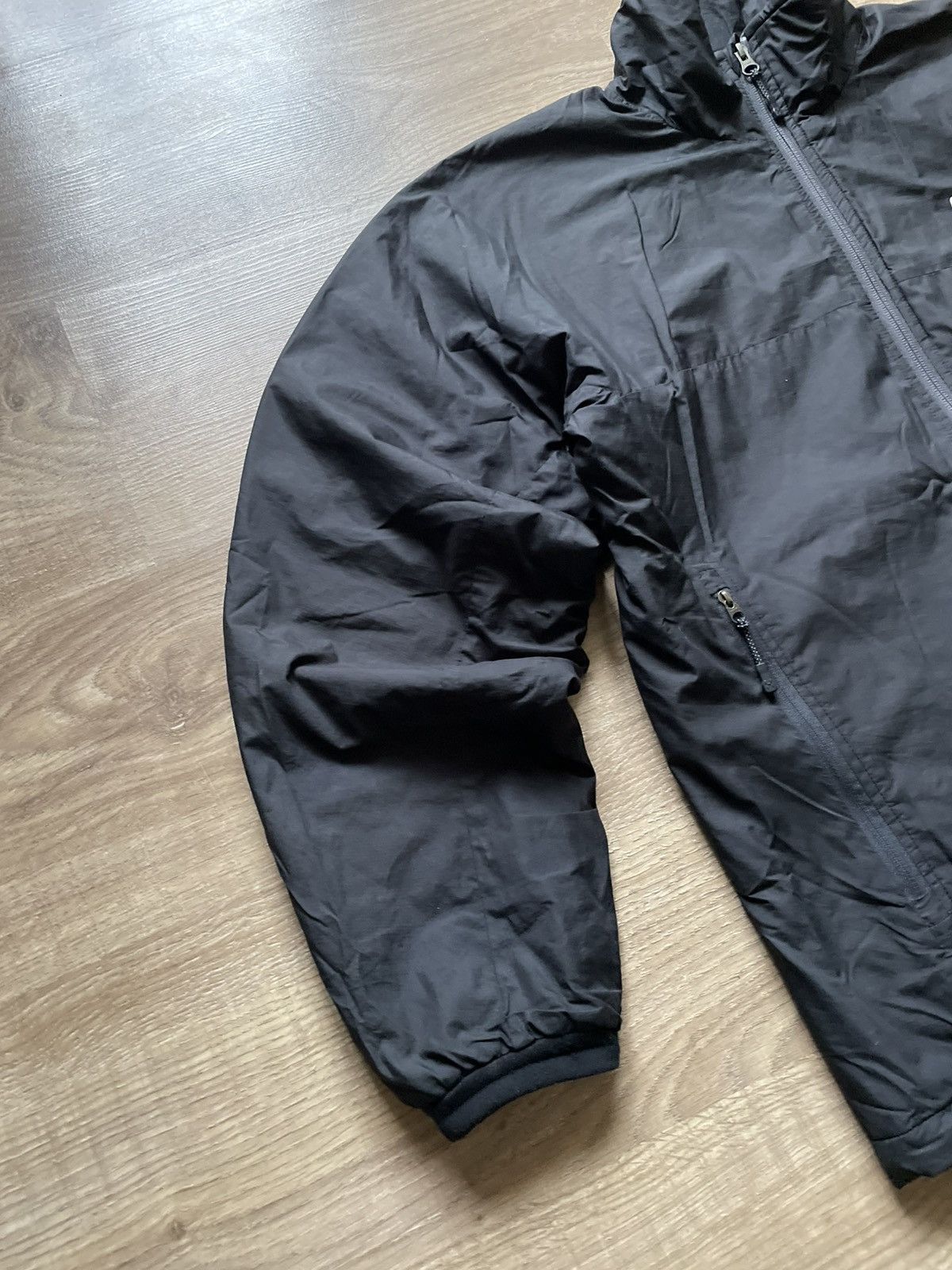 Haglofs Vintage Haglofs Black Outdoor Zip Jacket Mens Size US S / EU 44-46 / 1 - 4 Thumbnail