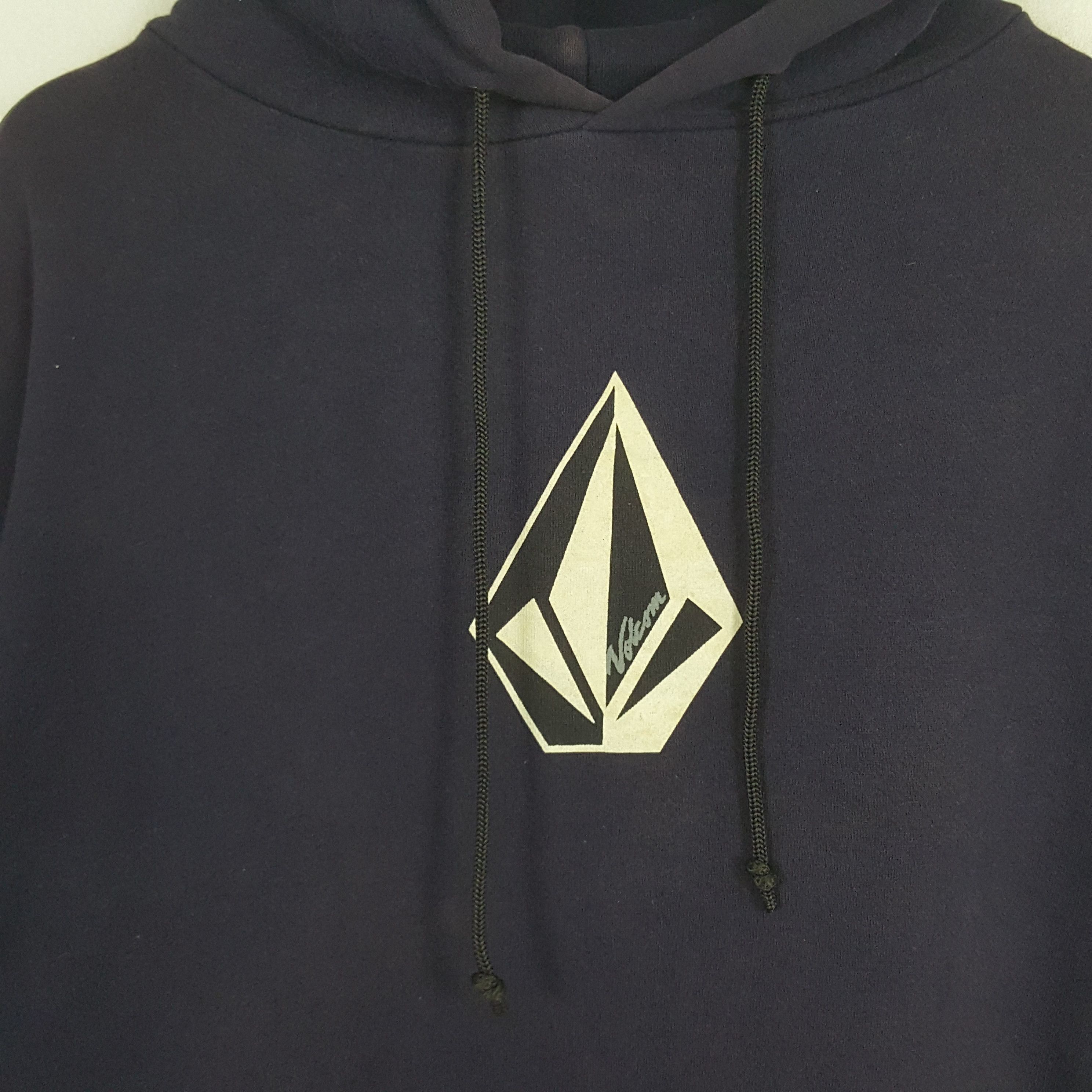 Vintage × Volcom Vintage Volcom American Outdoor Activity Skate Hoodies Size US L / EU 52-54 / 3 - 2 Thumbnail