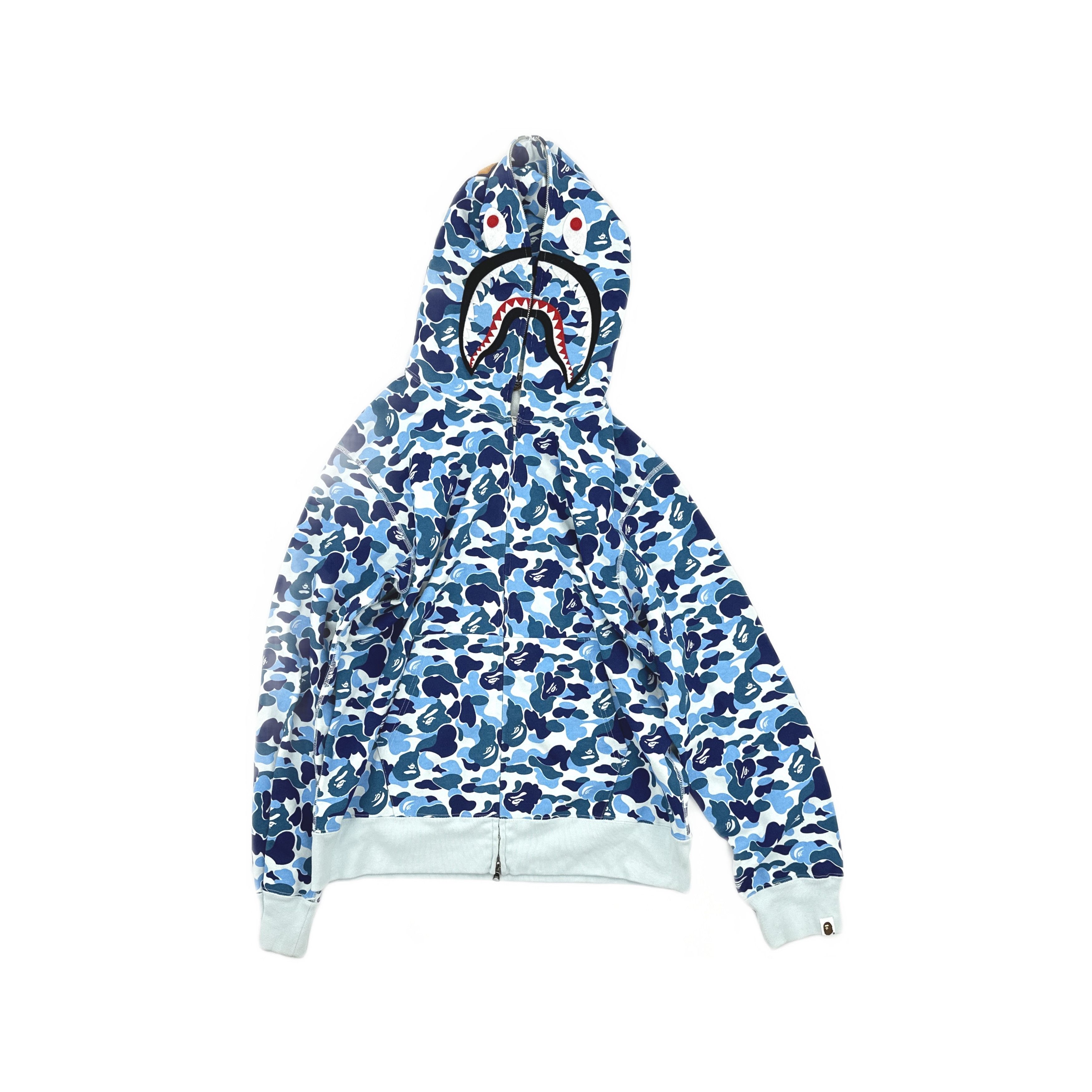 Bape A Bathing Ape Blue Camo Shark Hoodie Size XL Size US XL / EU 56 / 4 - 1 Thumbnail