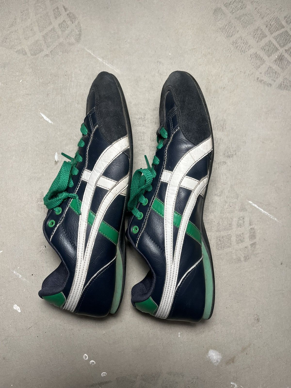Asics ASICS Vintage Size US 10 / EU 43 - 1 Thumbnail